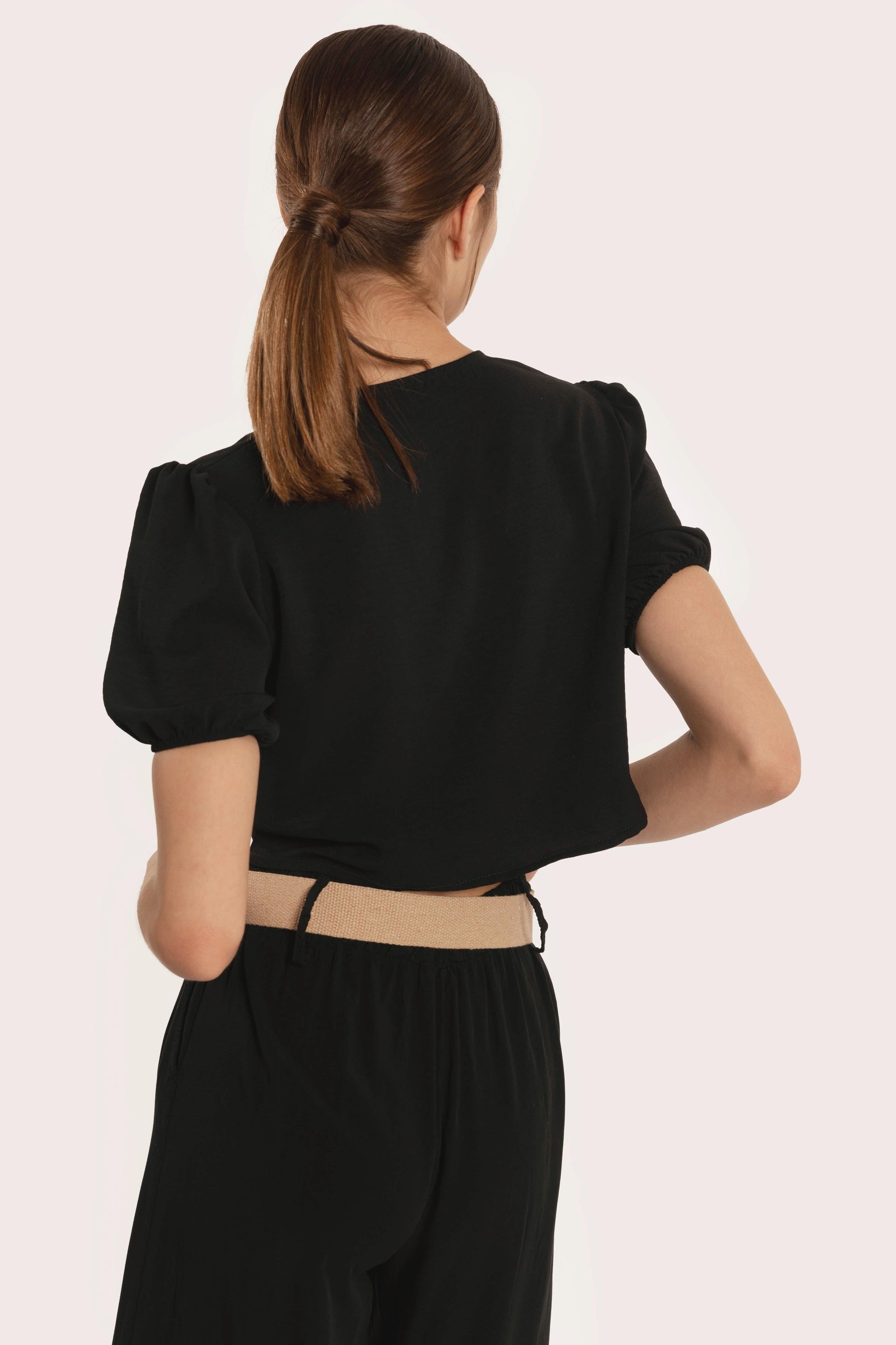 TOP  CUT OUT