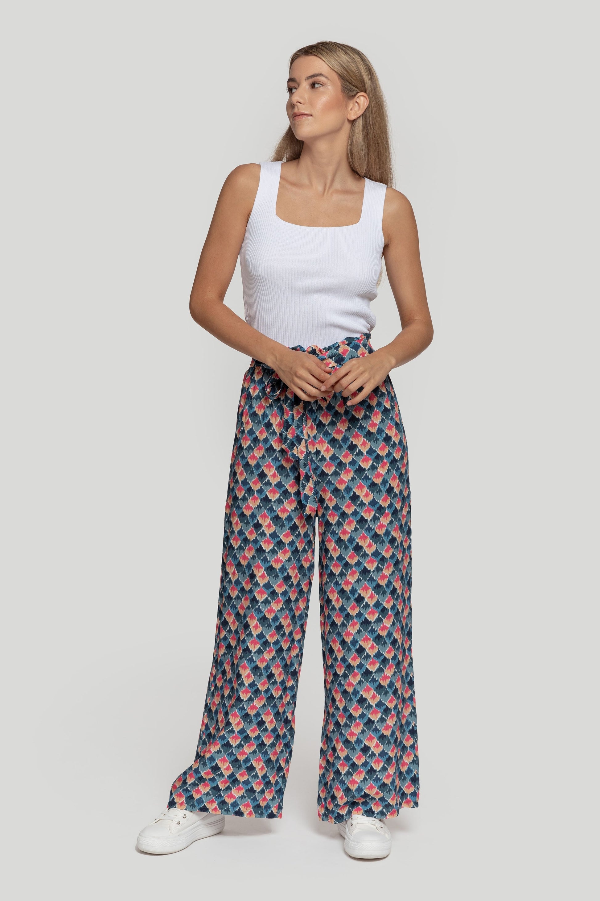 PANTALON  LARGO