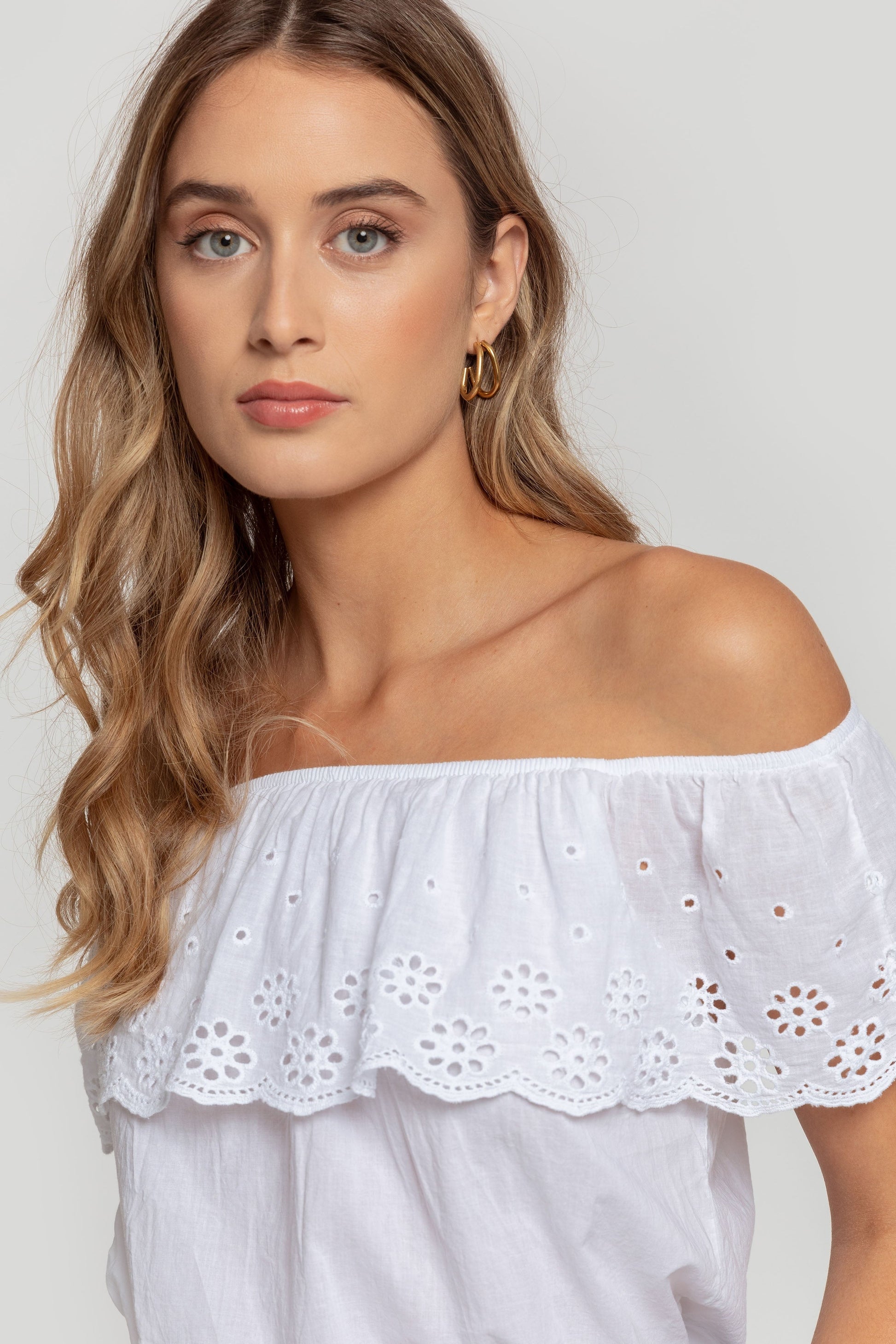 BLUSA  BORDADO