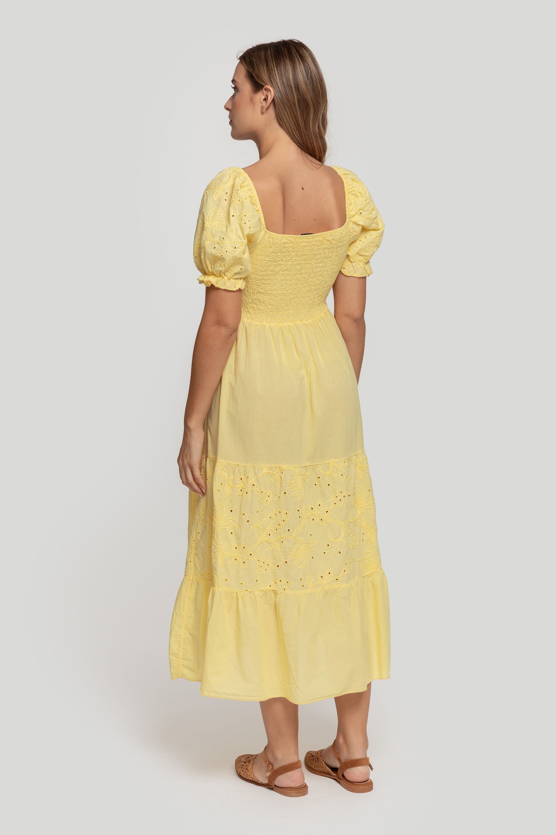VESTIDO  BORDADOS