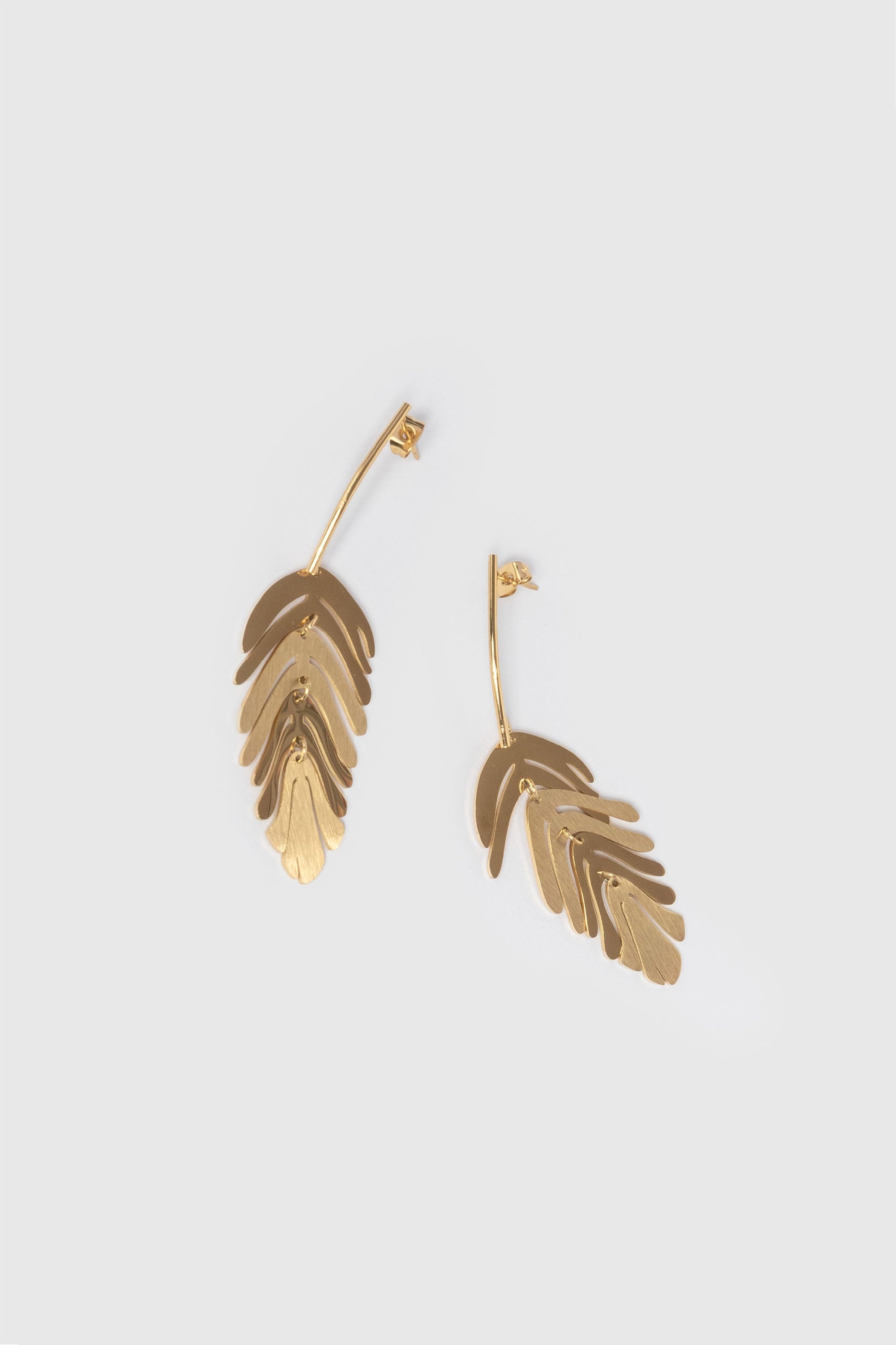 PENDIENTES  LARGO