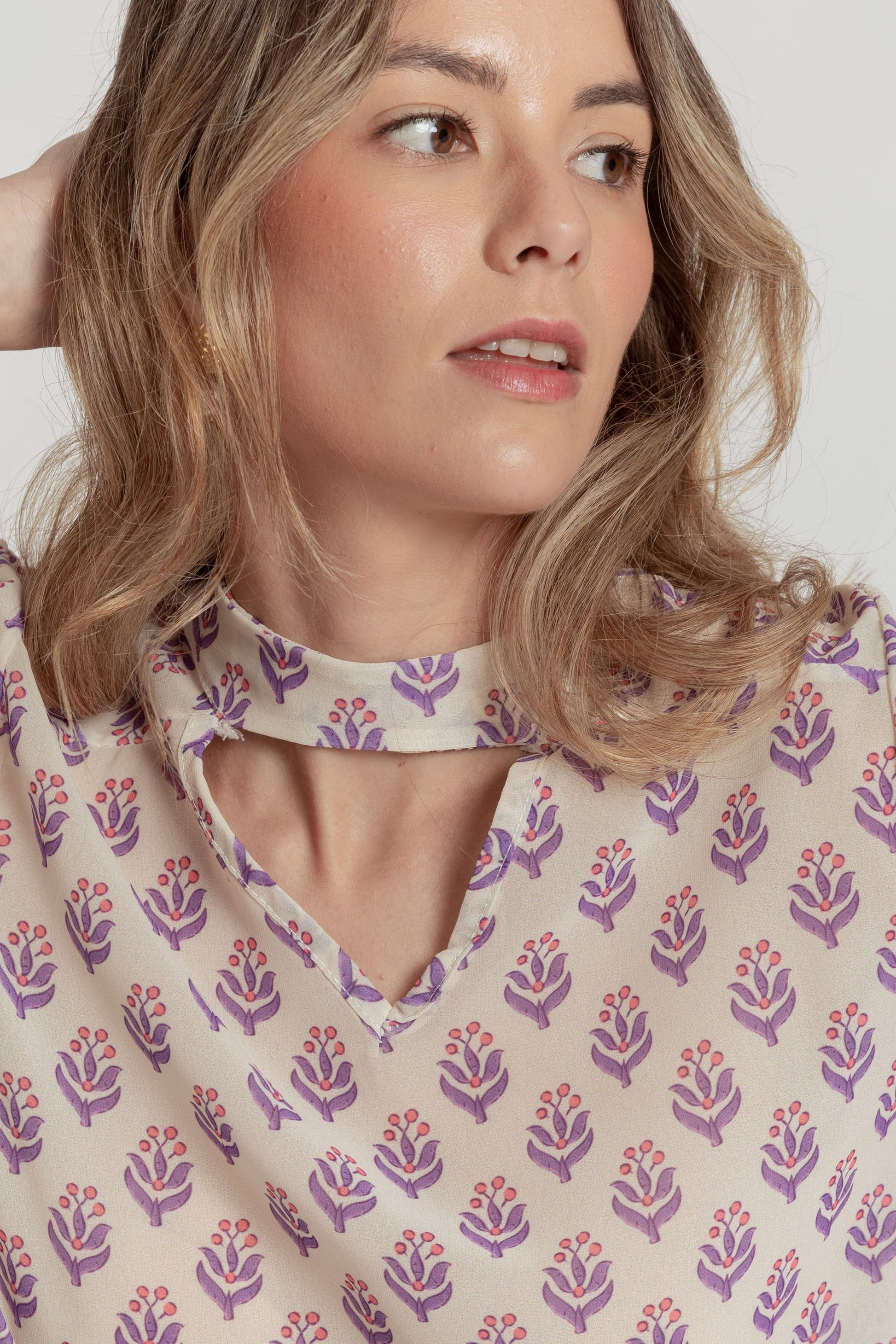 BLUSA  CUT