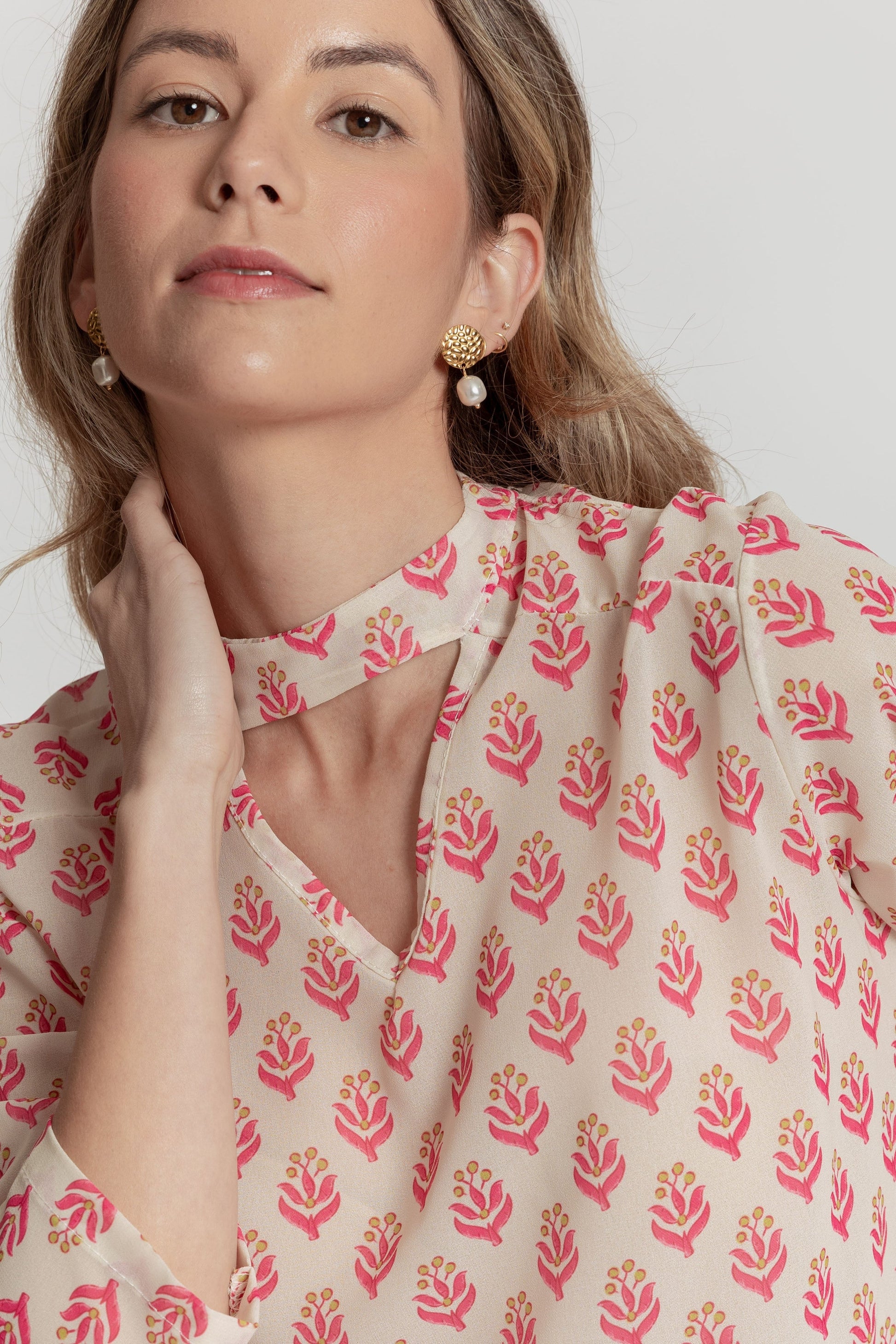 BLUSA  CUT