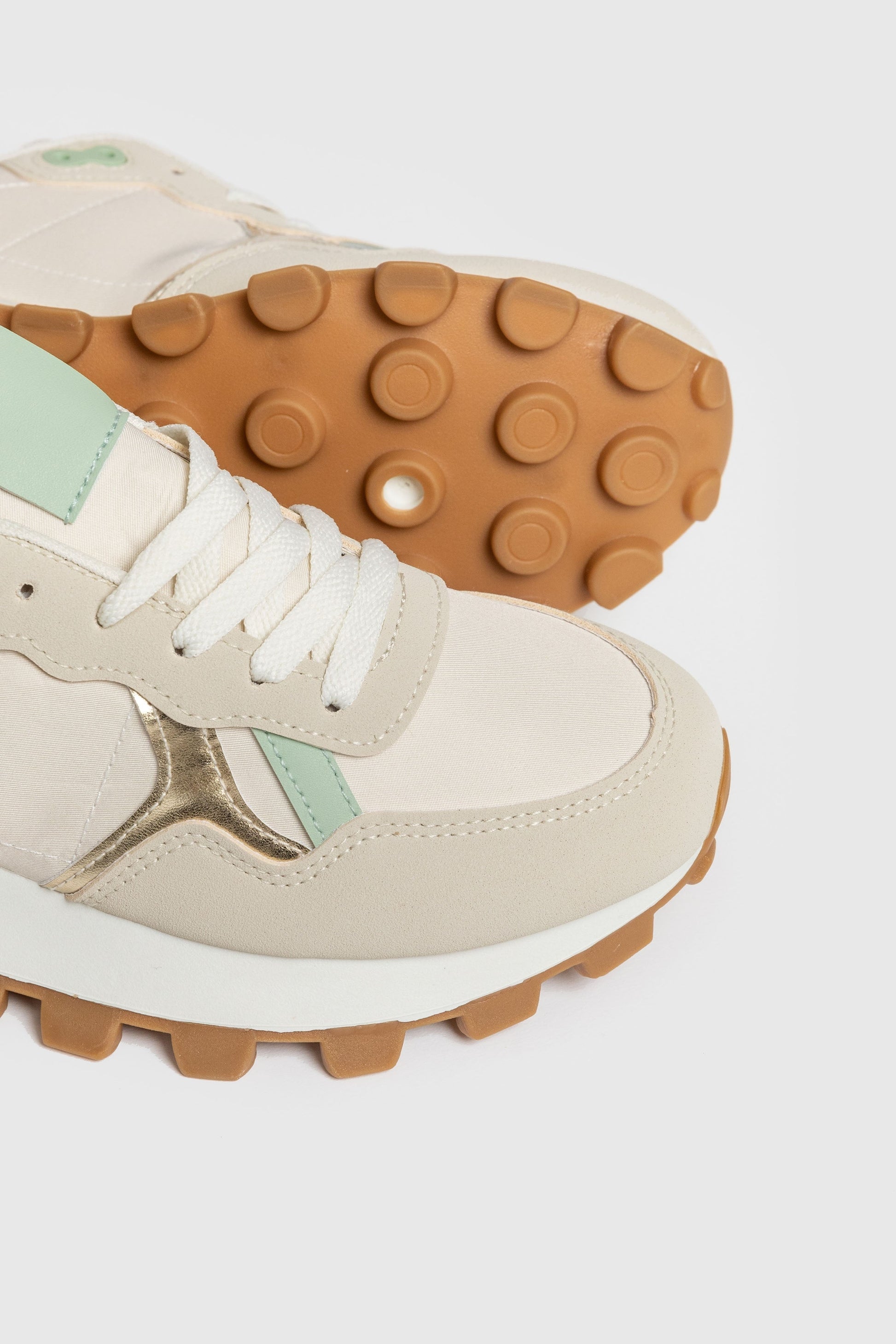 DEPORTIVAS  TRACK