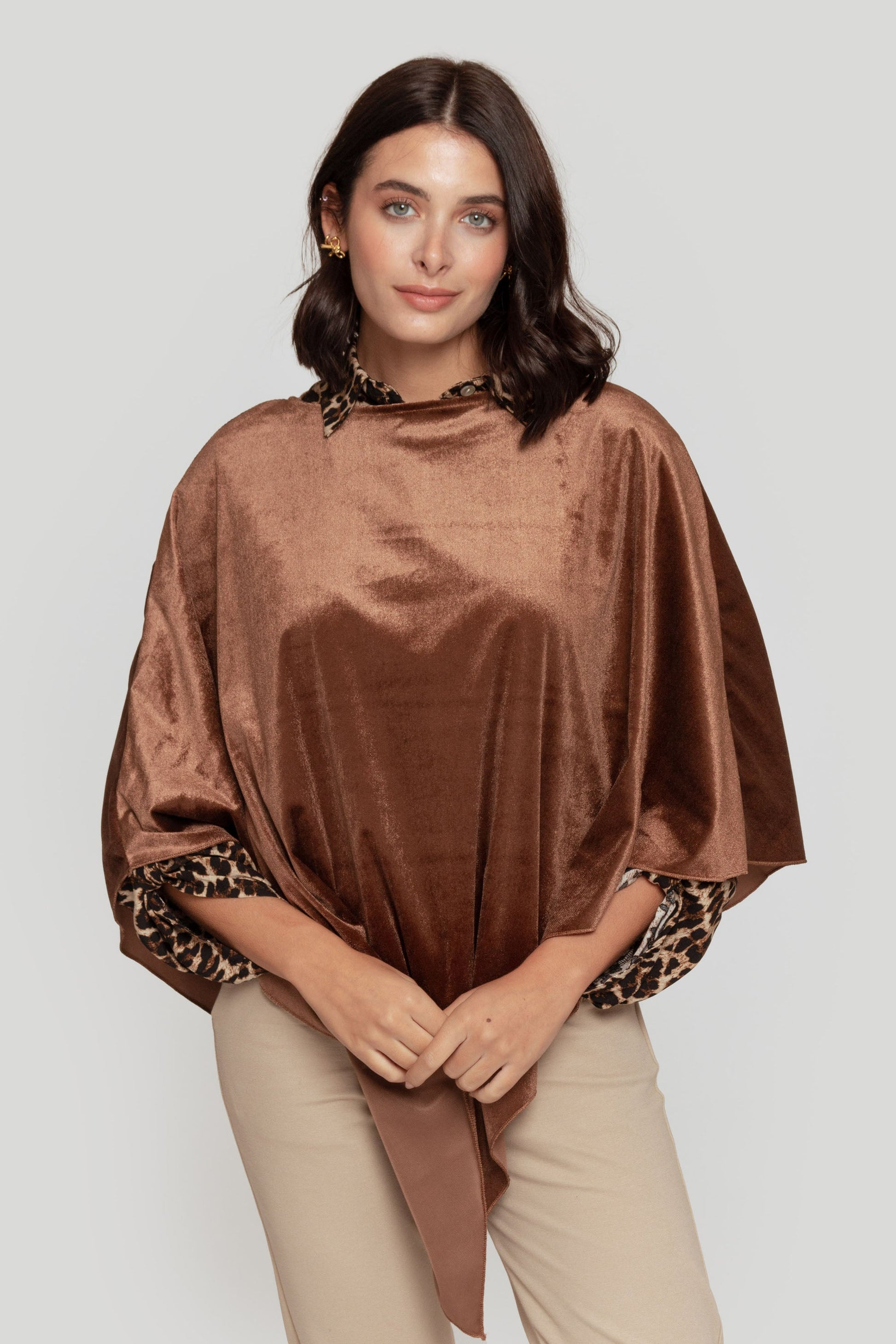 PONCHO  TERCIOPELO