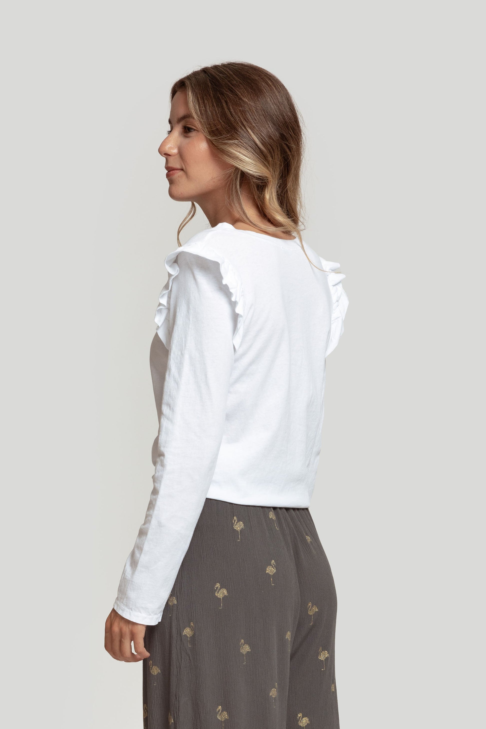 CAMISETA  VOLANTE