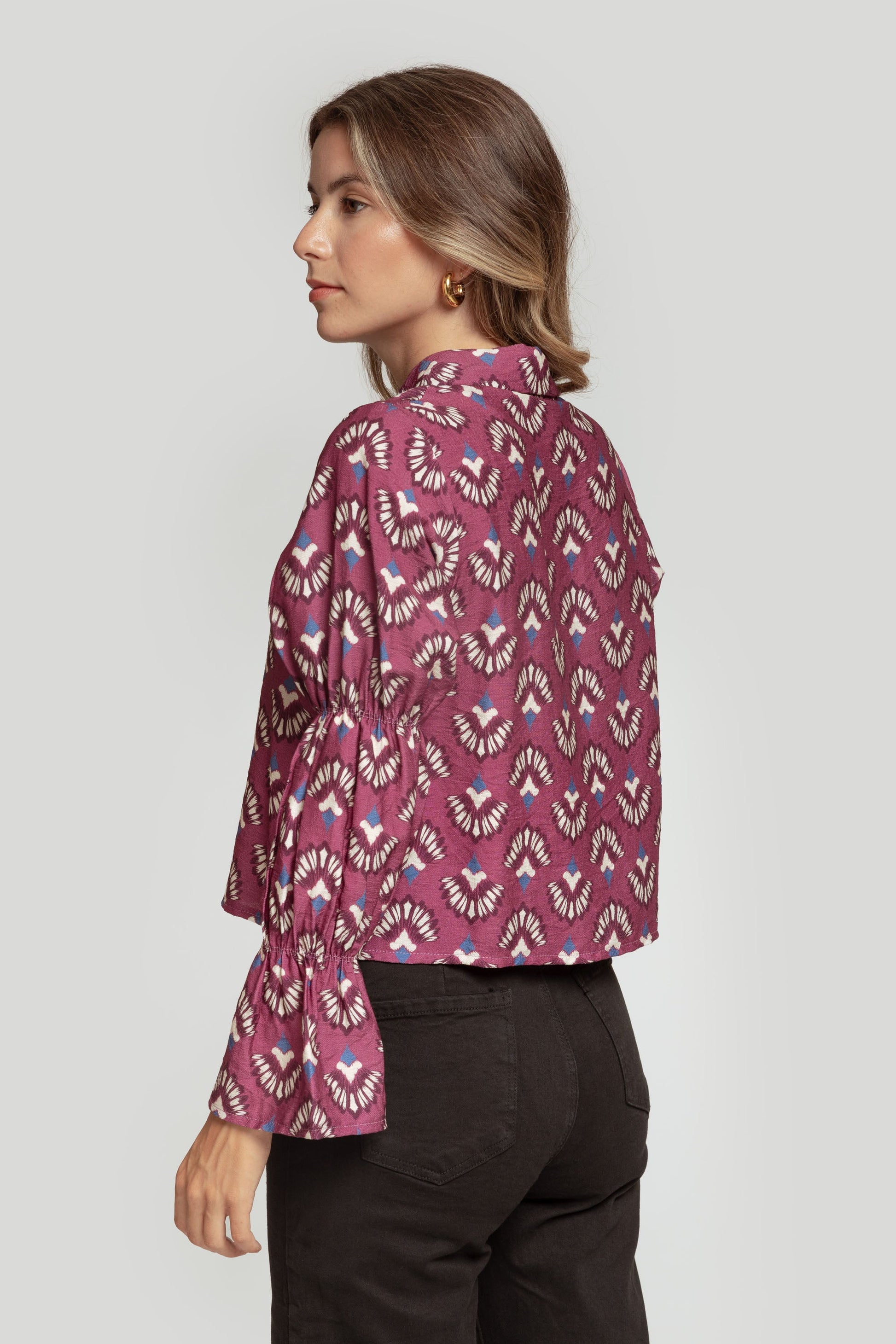 BLUSA  CAMPANA