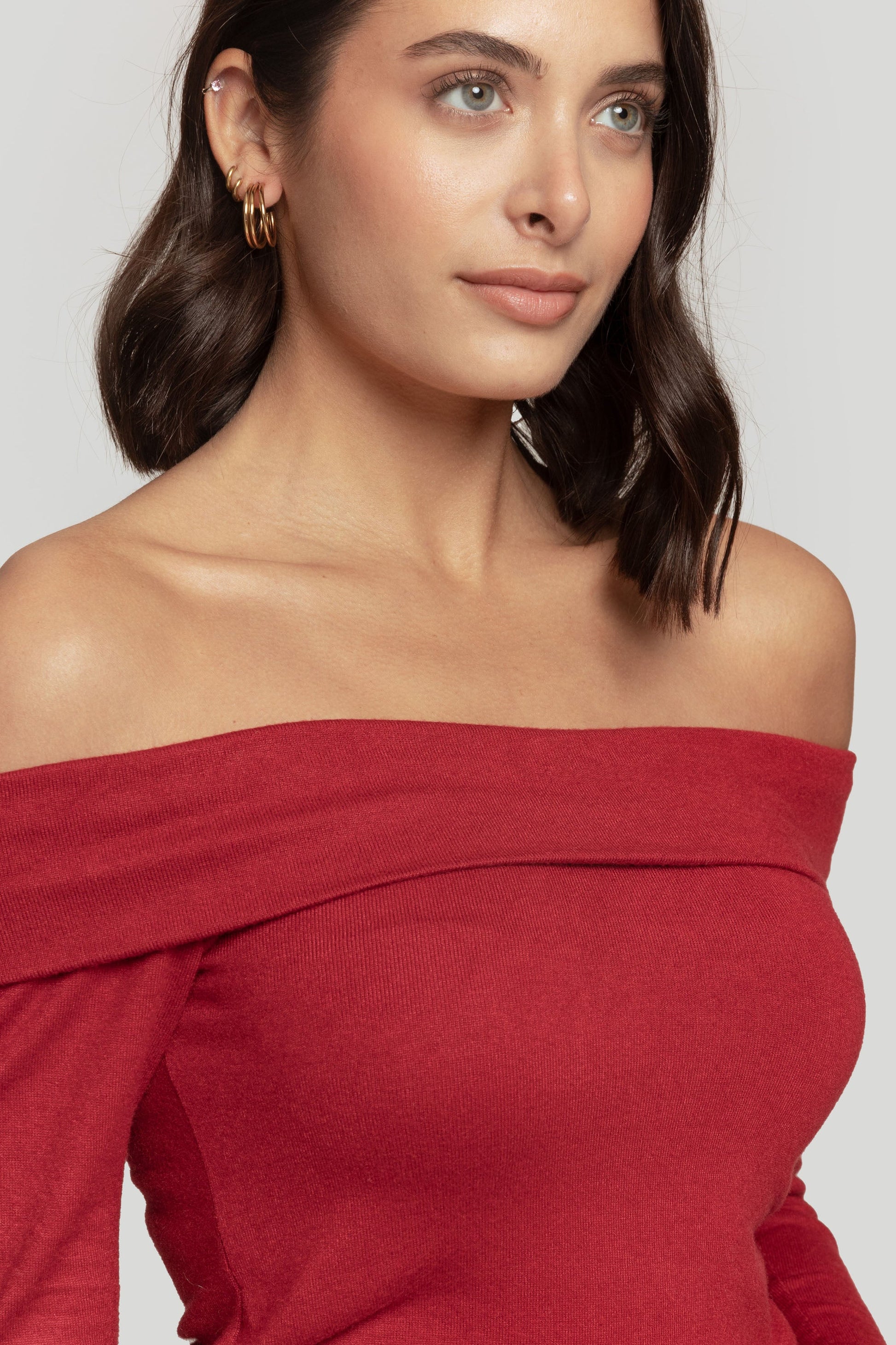 TOP  CROPPED