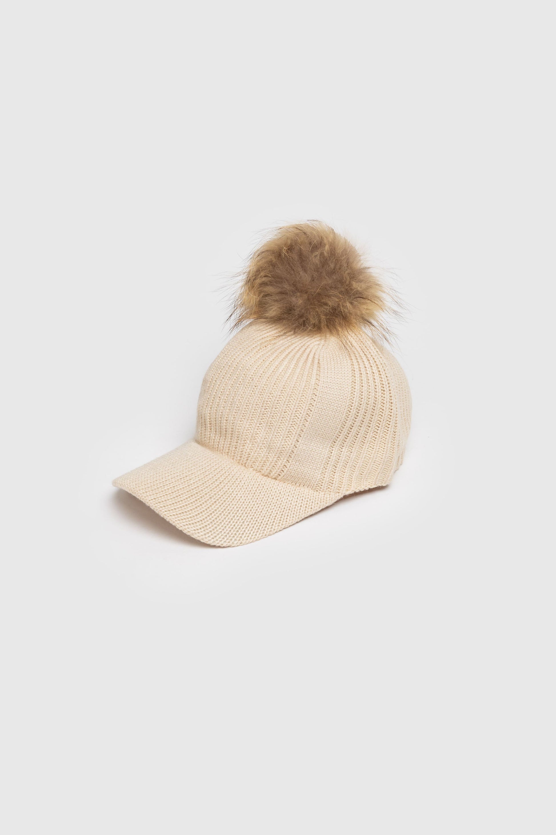 GORRA  POMPOM