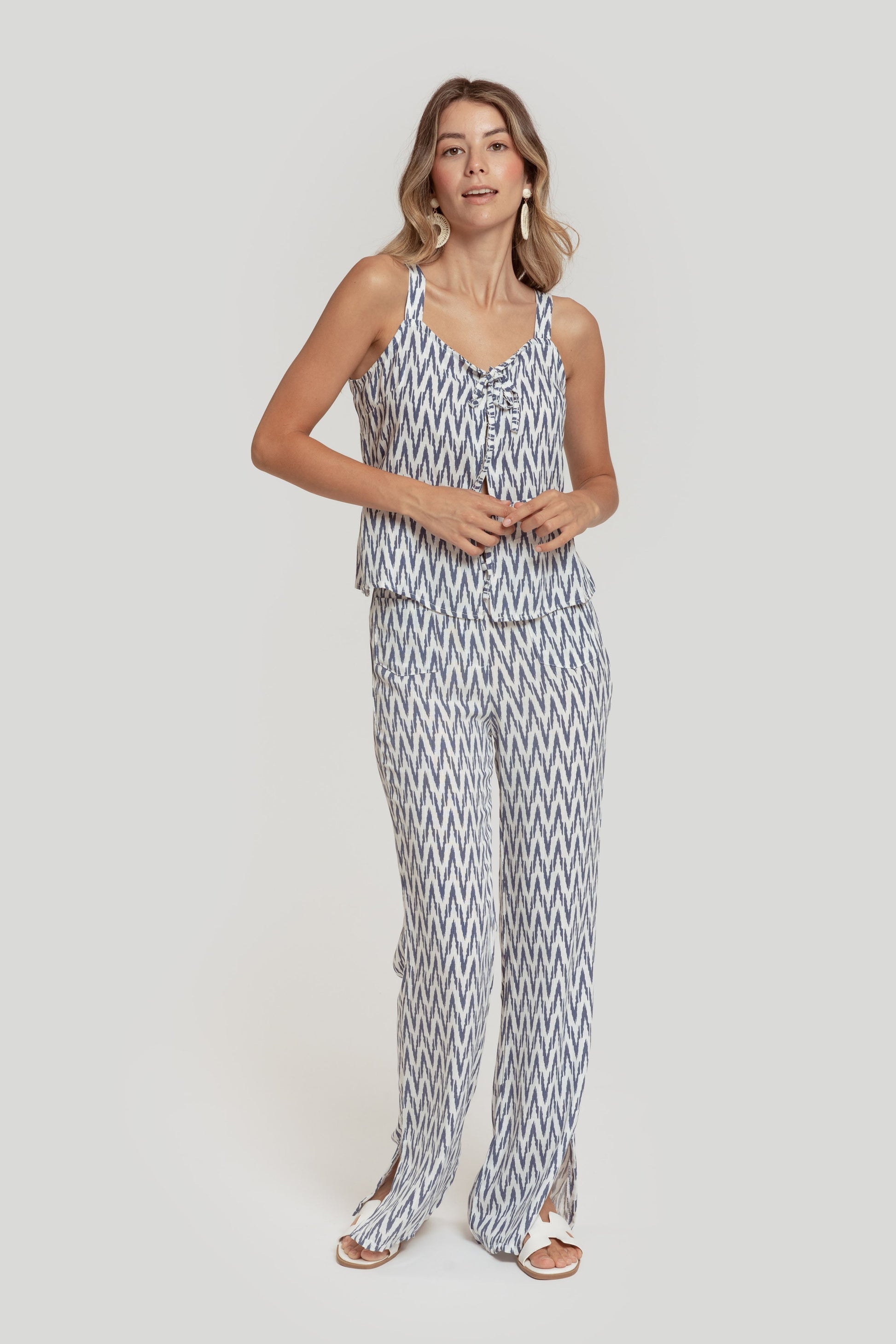 PANTALON  BOLSILLOS