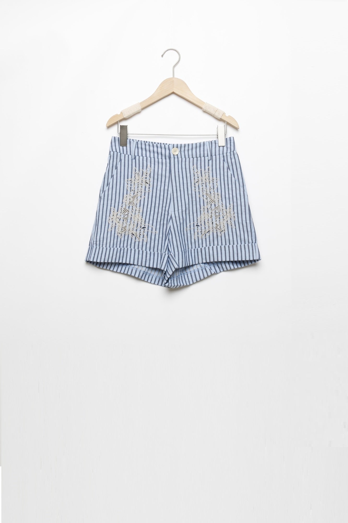 SHORTS  LUCE