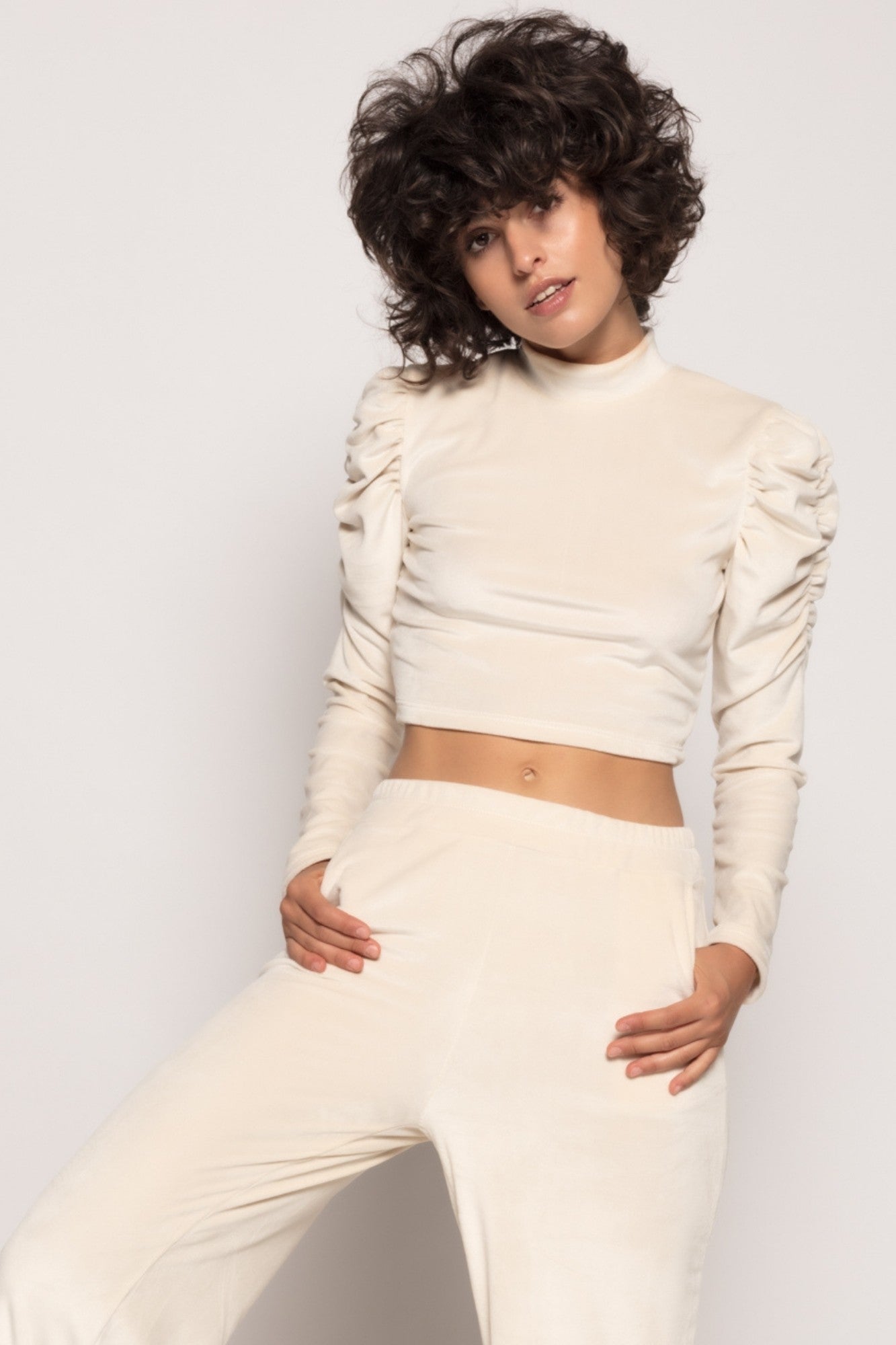 CAMISETA  CROPPED