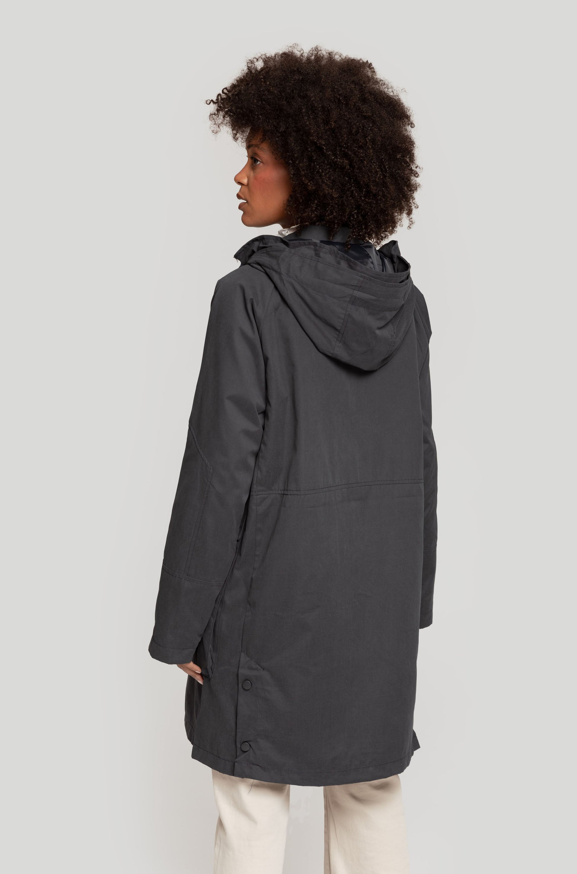 TRENCH  CAPUCHA