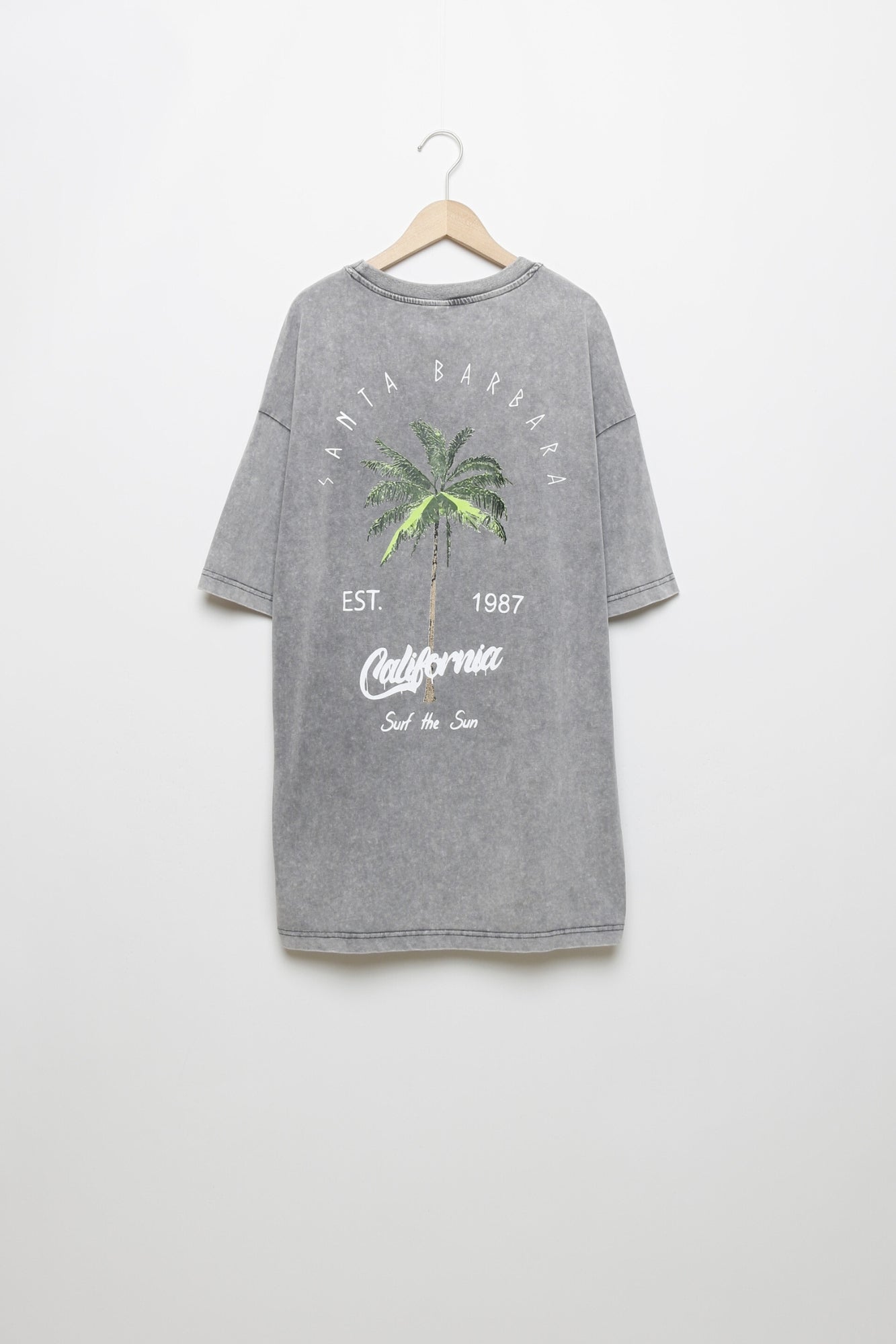 CAMISETA  CALIFORNIA