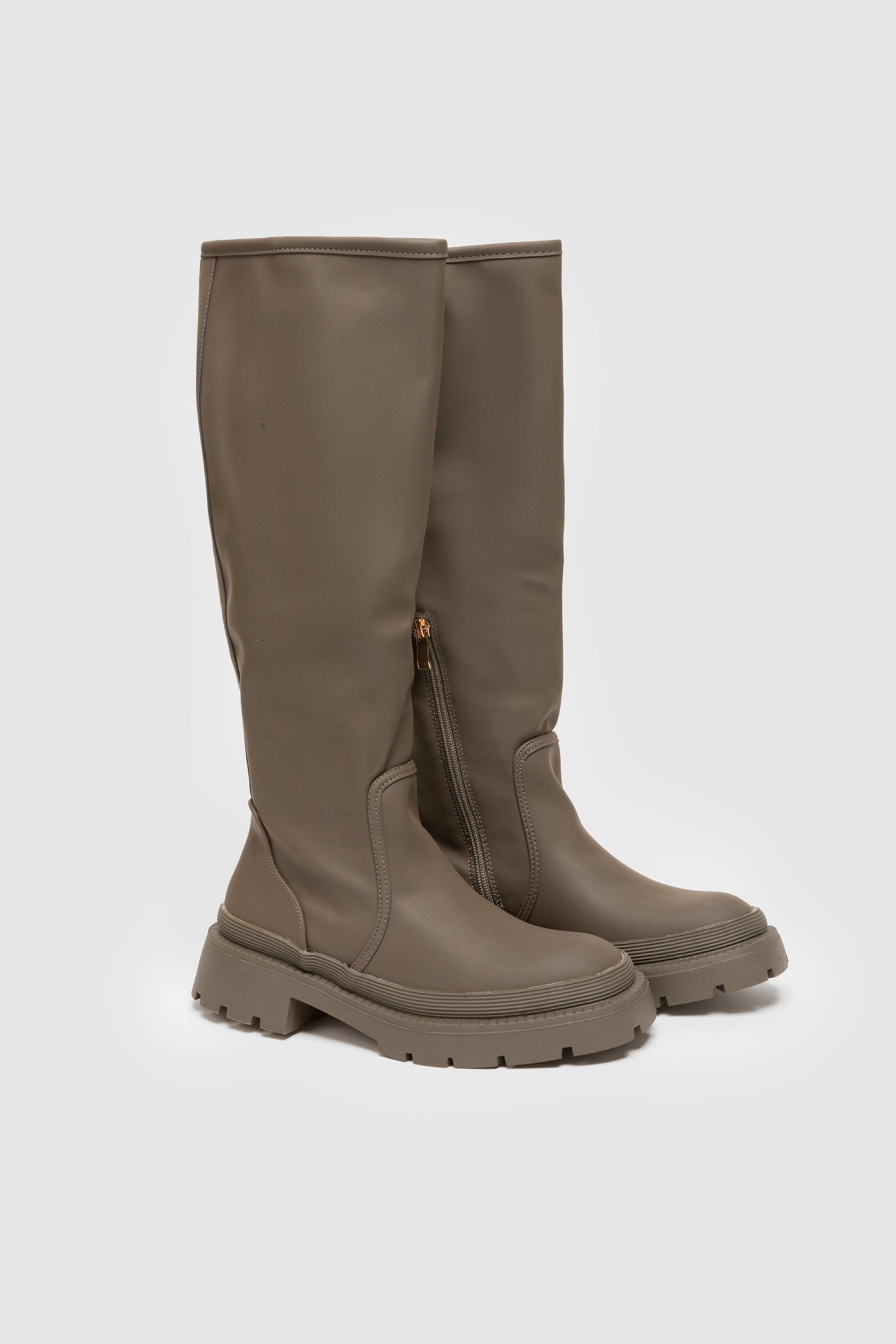 BOTA  TRACK