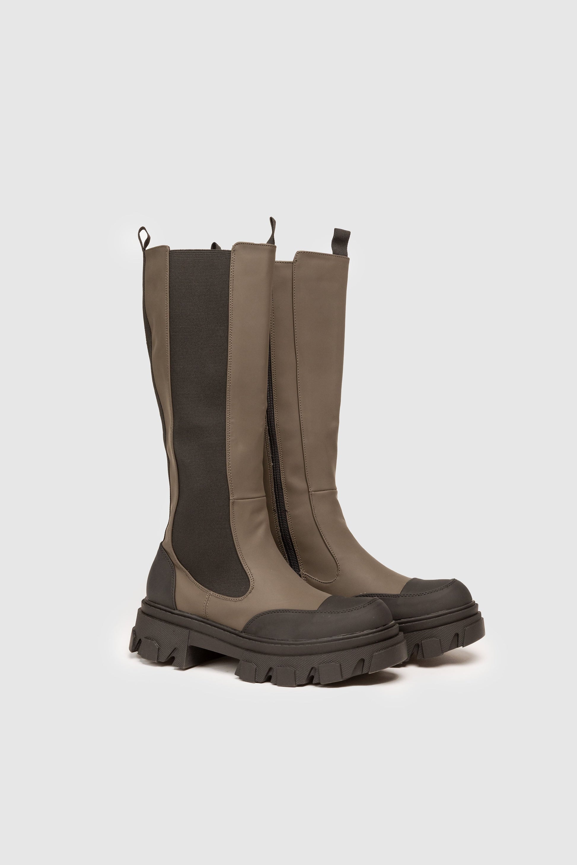 BOTA  PANELES