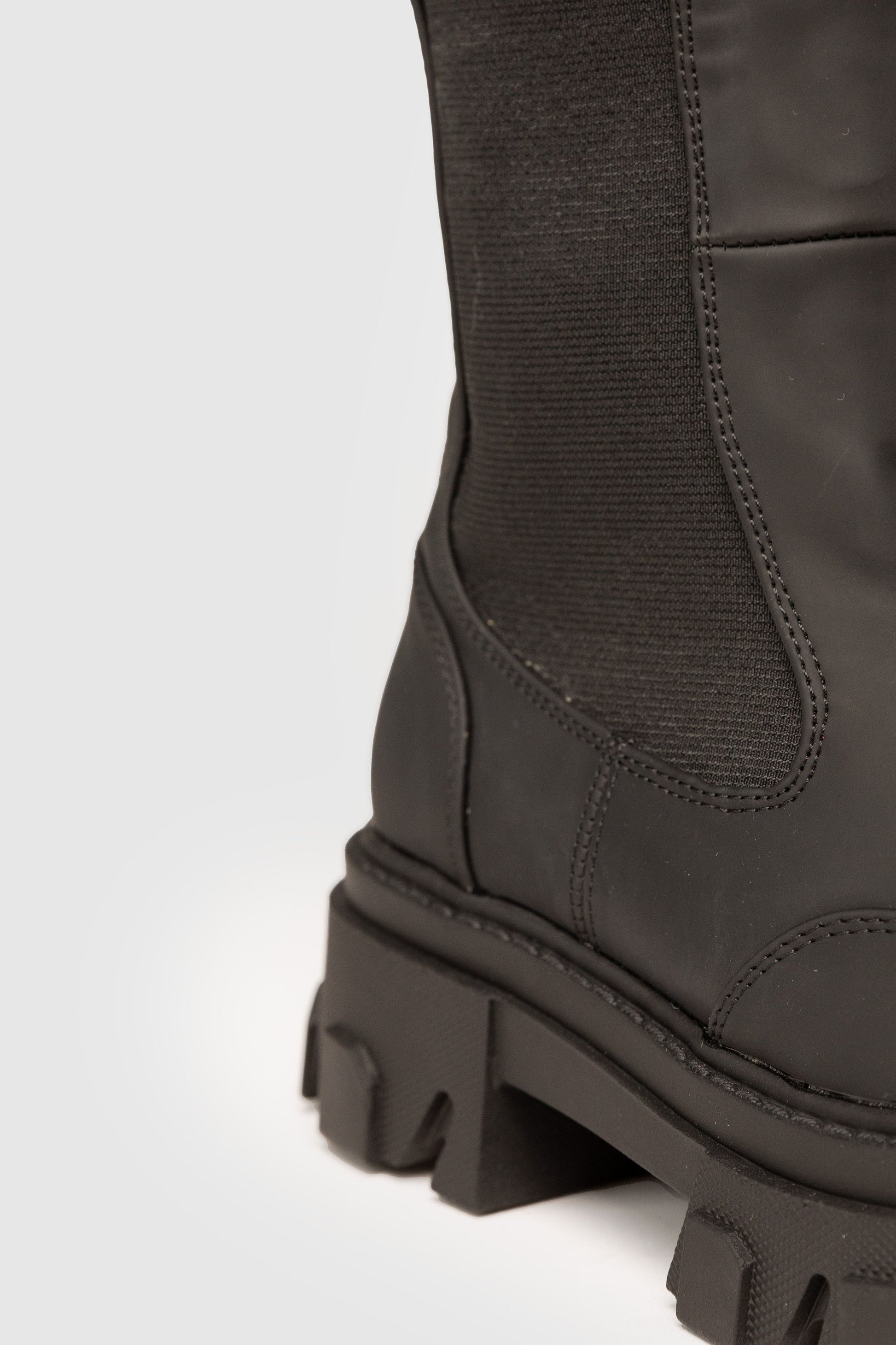 BOTA  PANELES