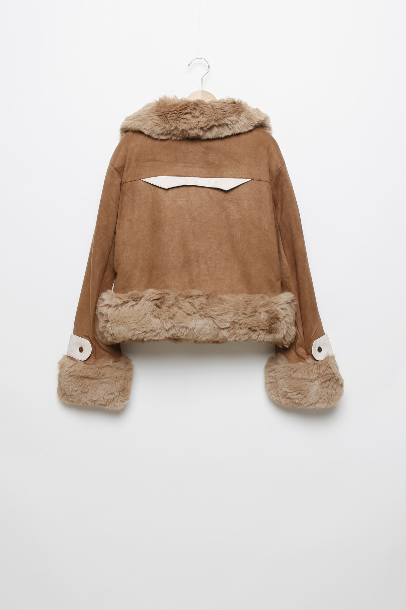 CHAQUETA VICTORIA CAZADORA