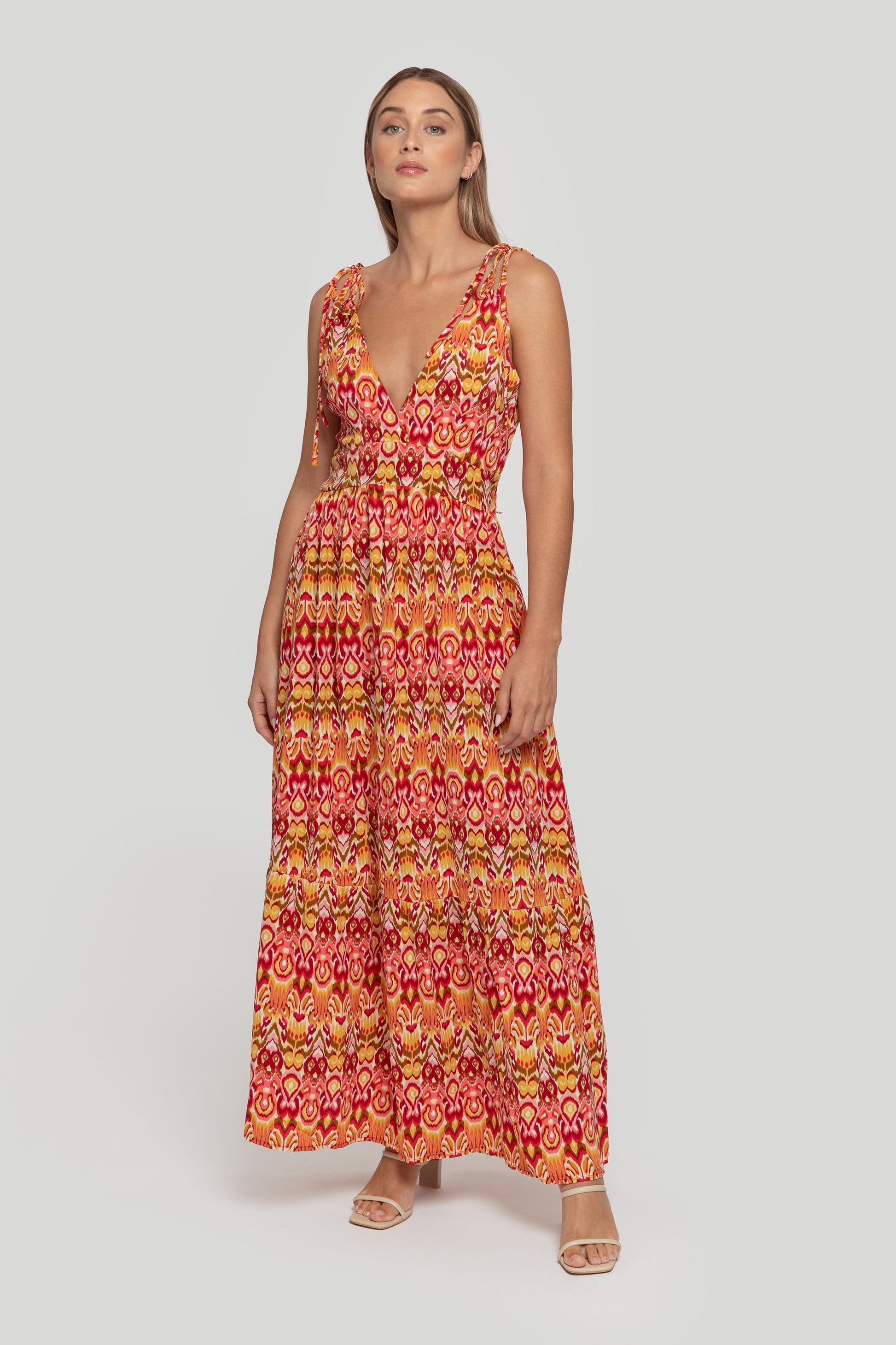 VESTIDO  ANUDADO