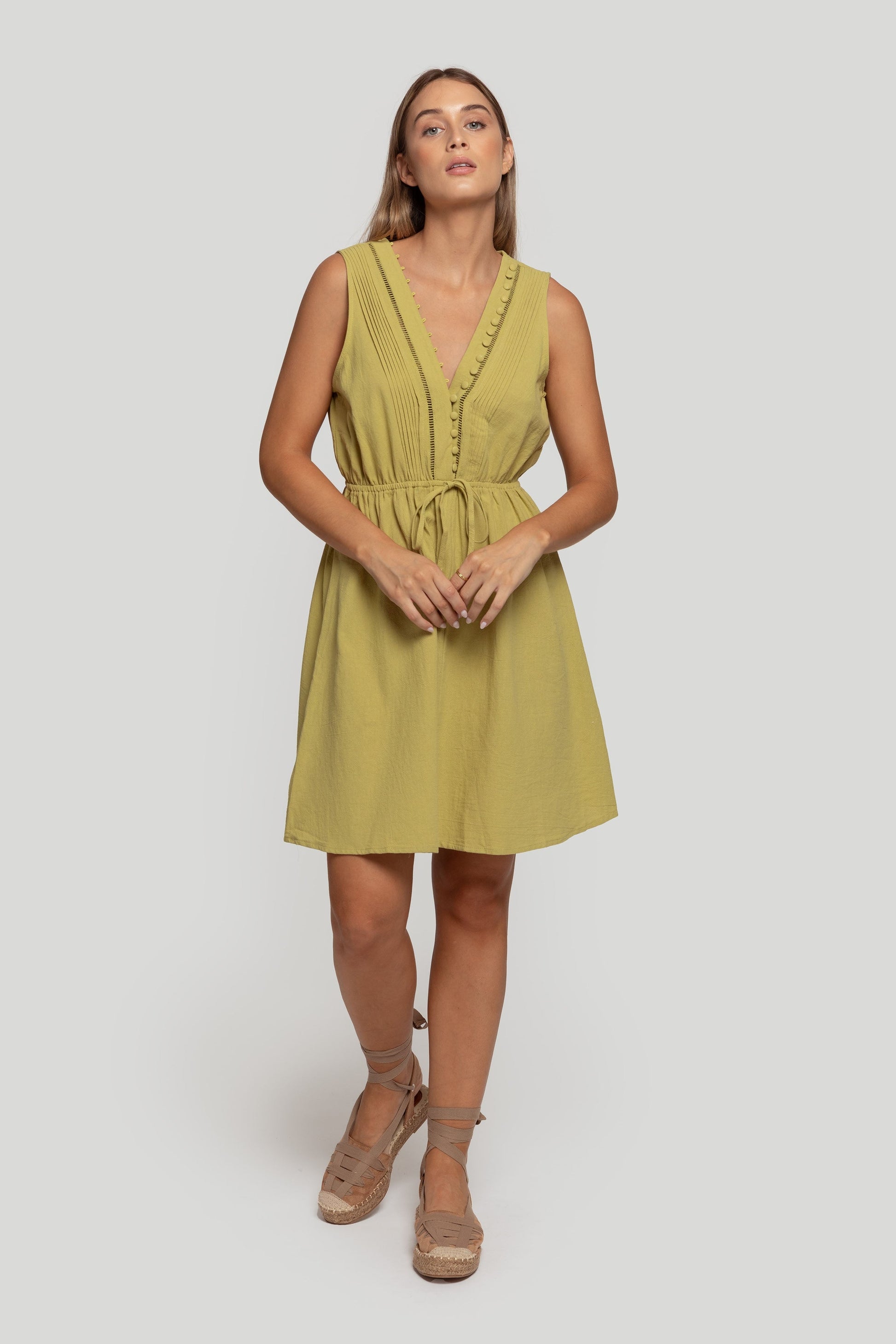 VESTIDO  BOTONES