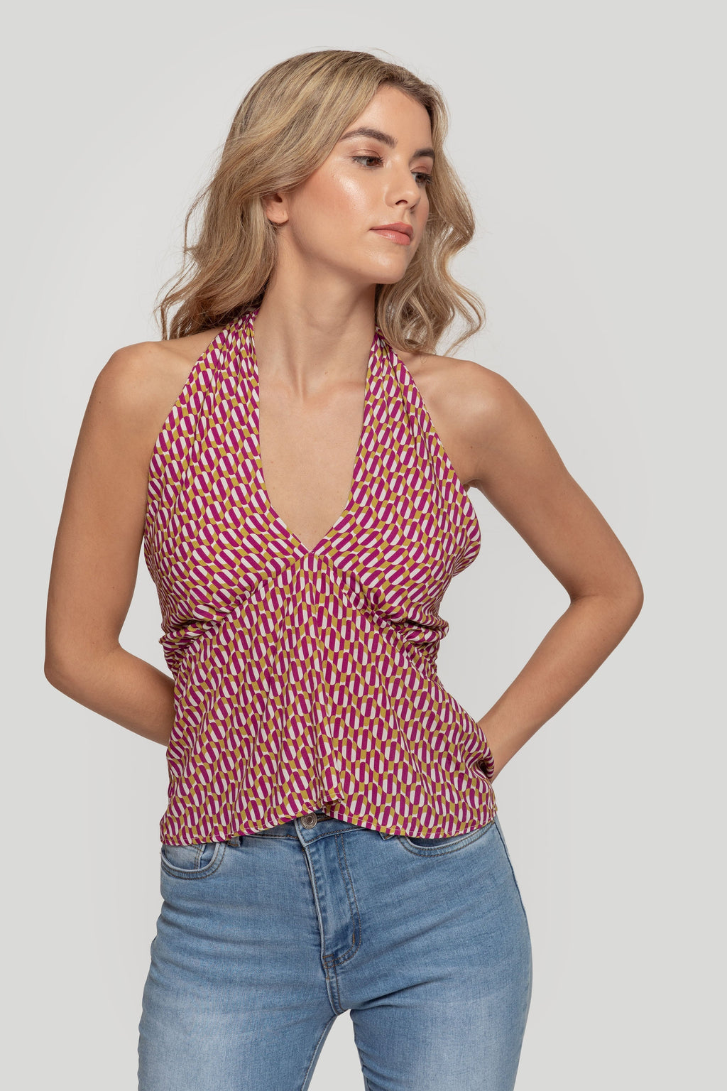 TOP  HALTER