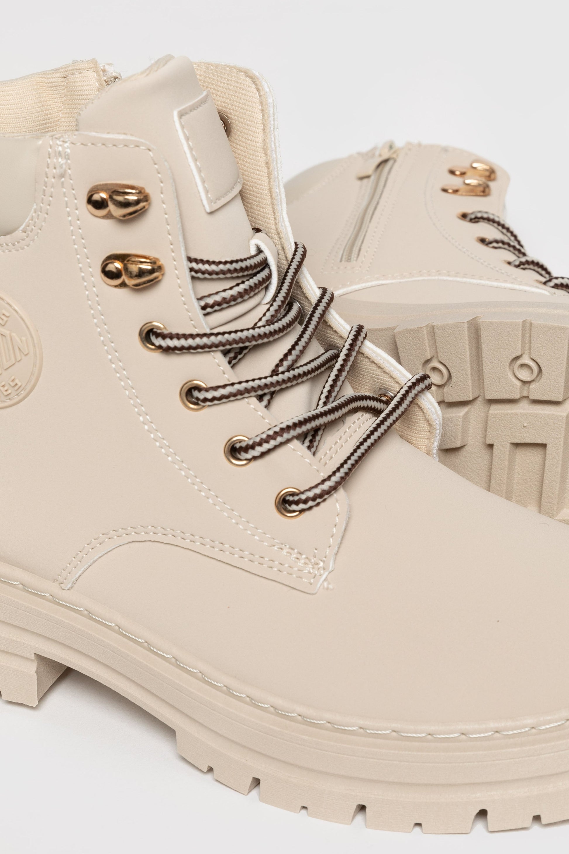 BOTIN  TRACK