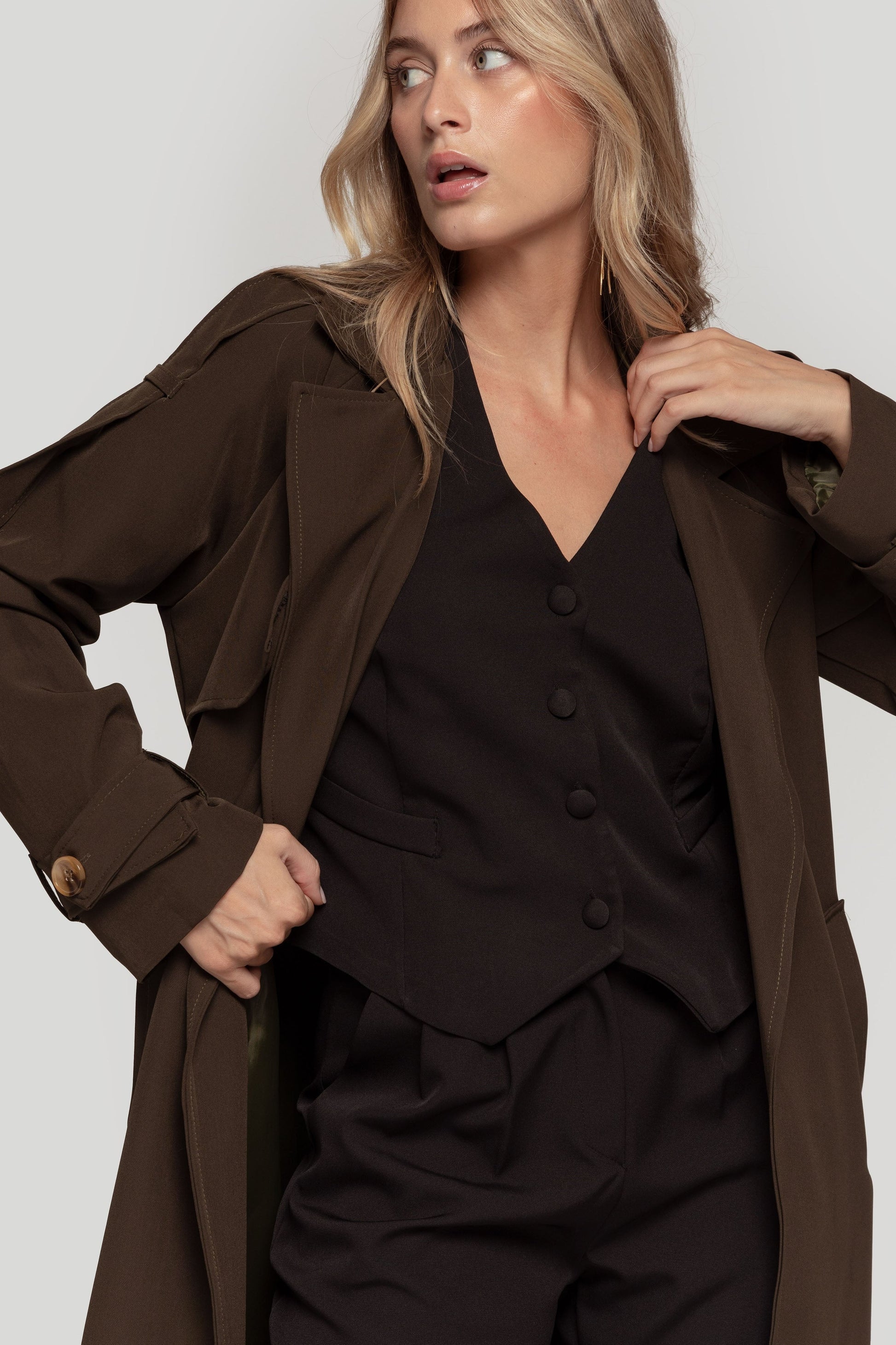 TRENCH  LARGO