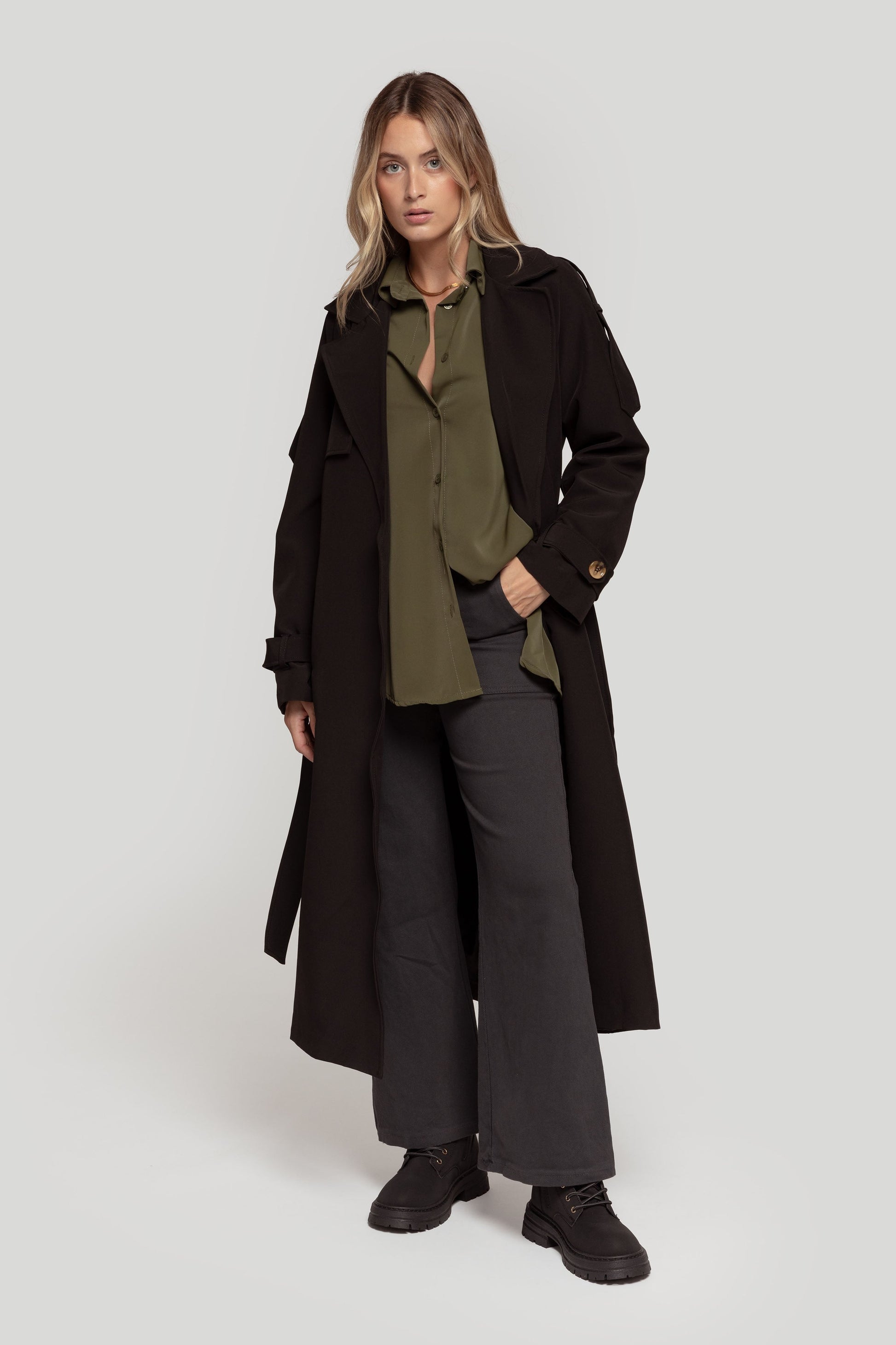 TRENCH  LARGO