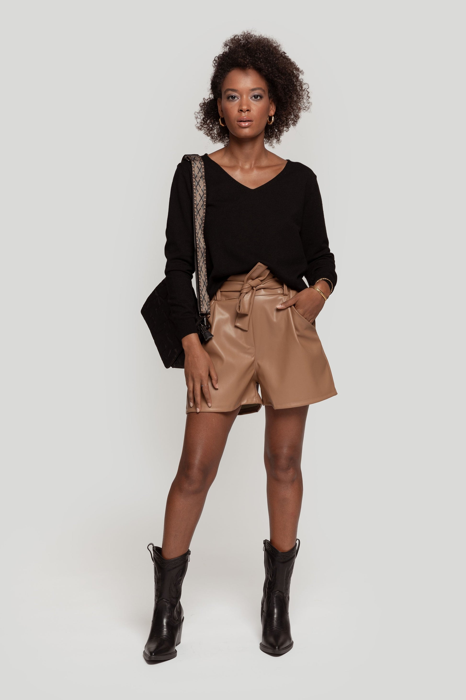 SHORTS  PAPERBAG