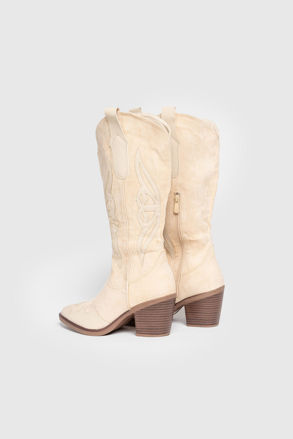 BOTA  DETALLES
