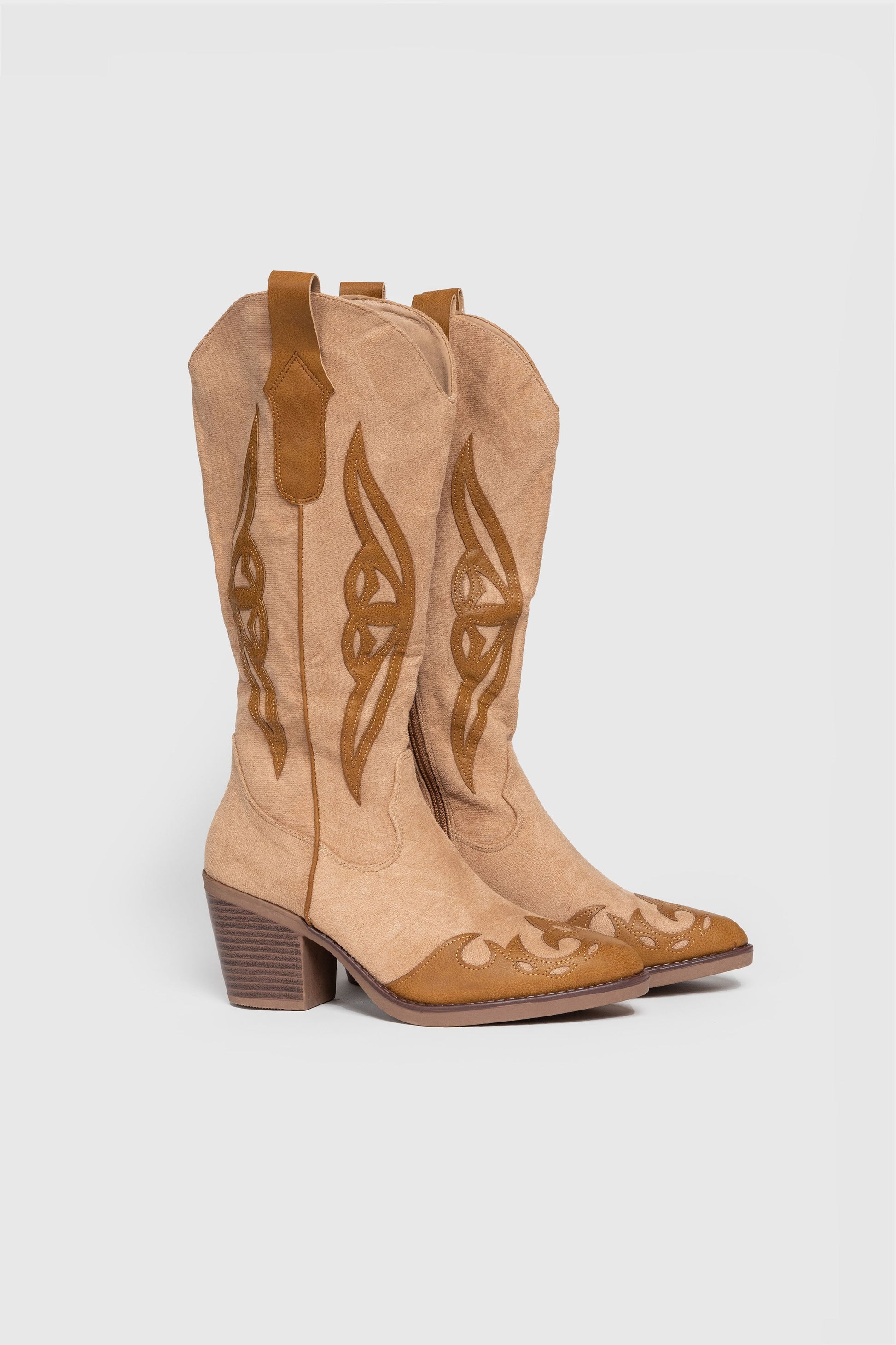 BOTA  DETALLES