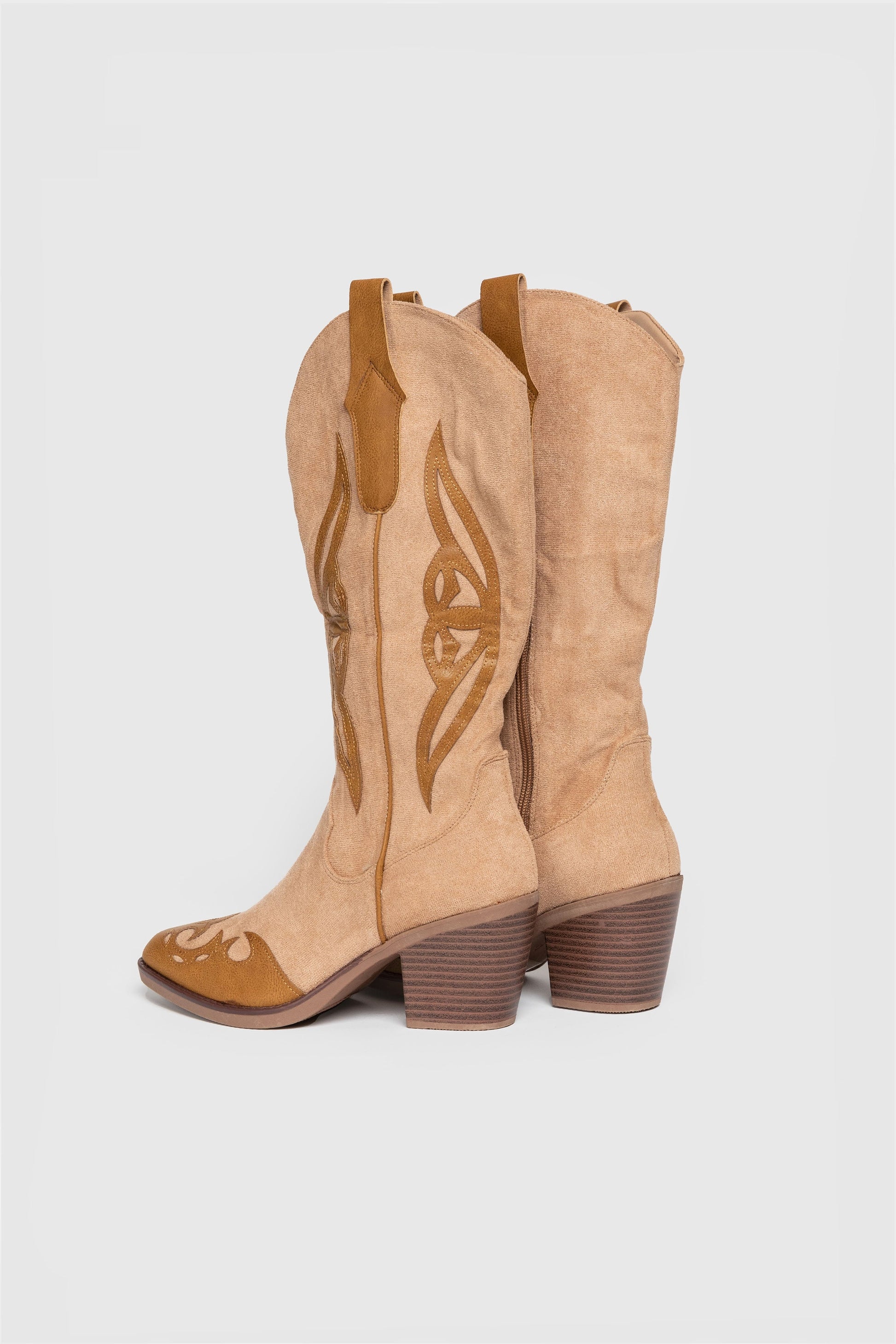 BOTA  DETALLES