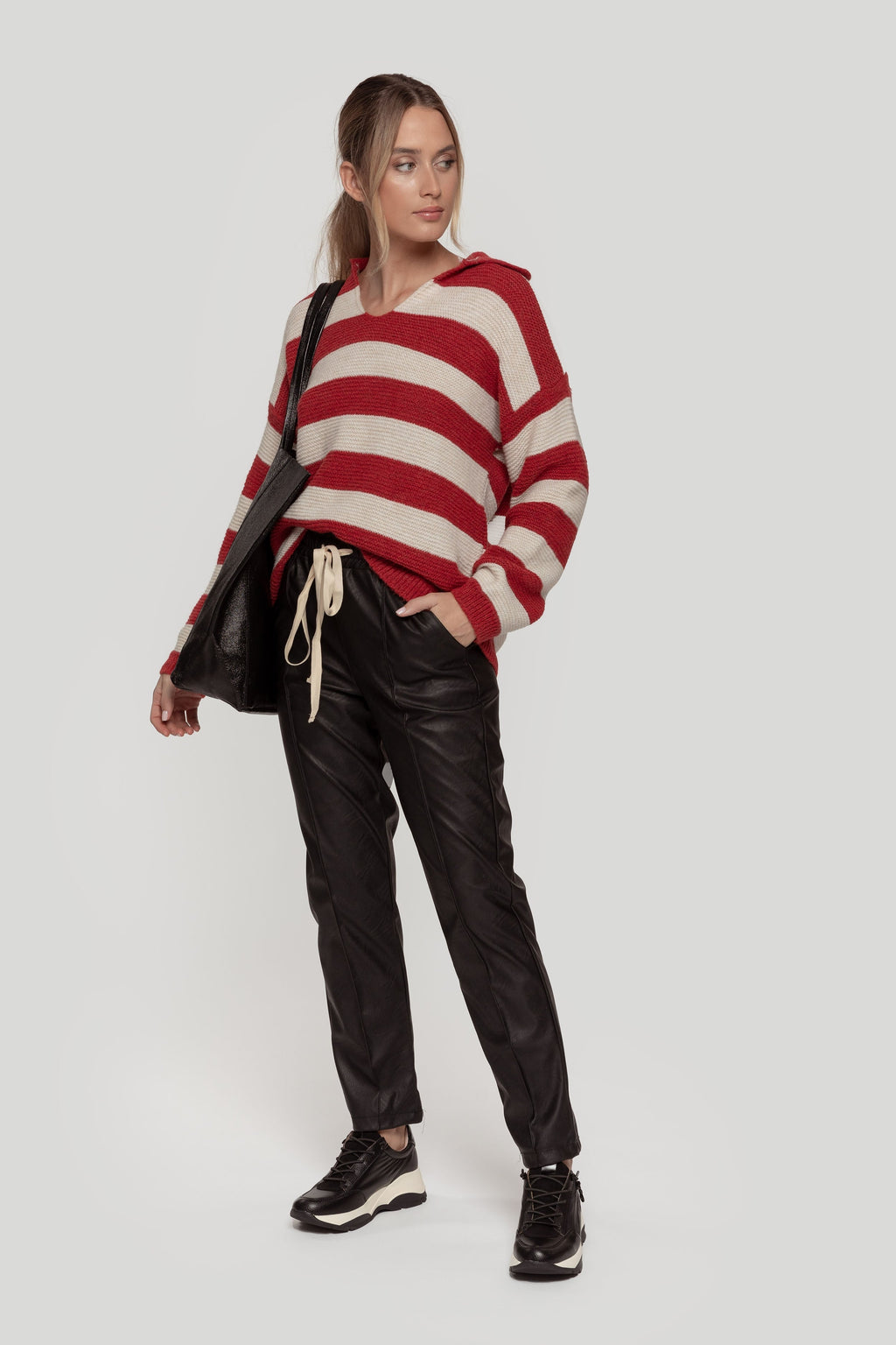 PANTALON  EFECTO PIEL