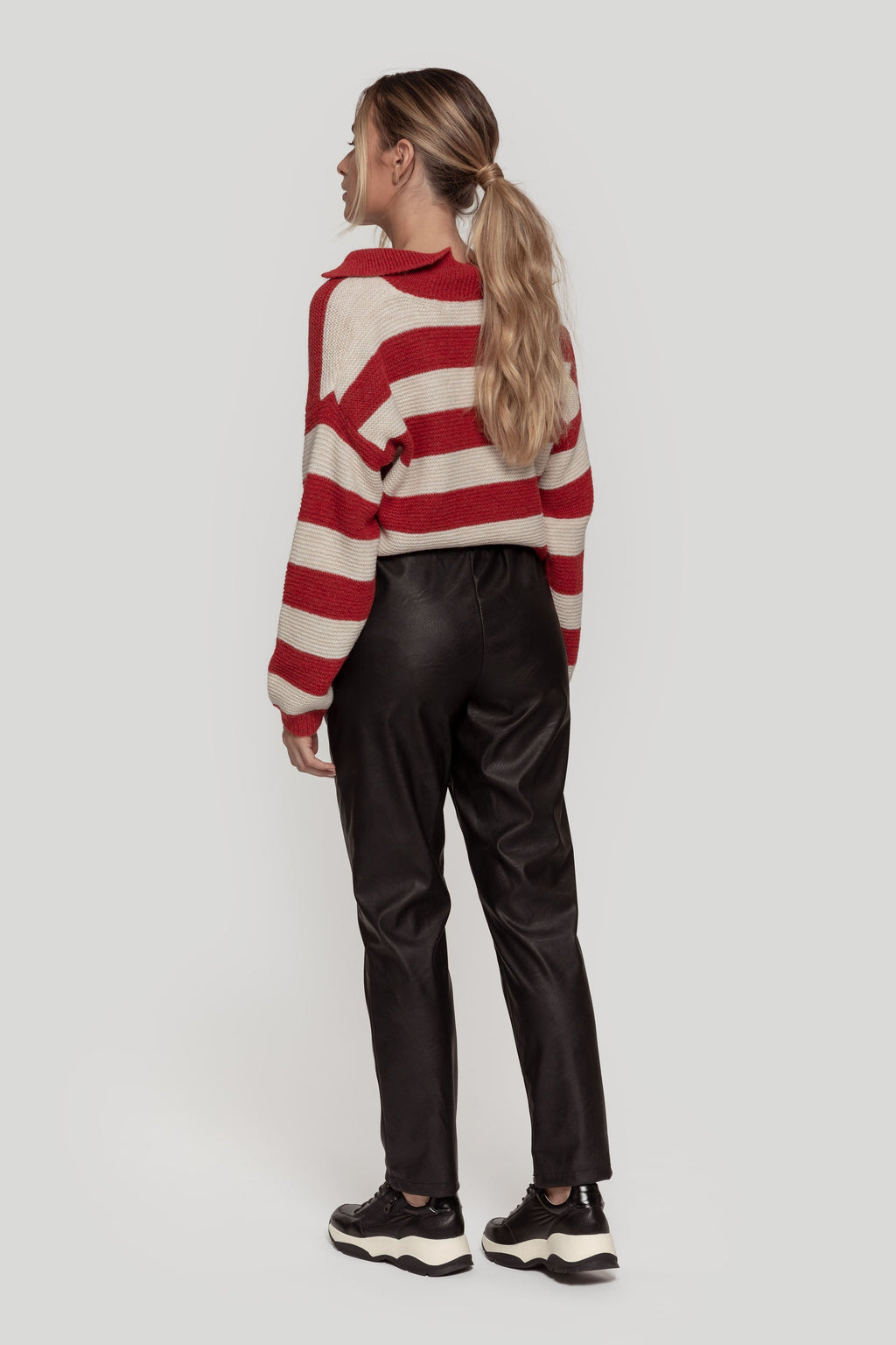 PANTALON  EFECTO PIEL