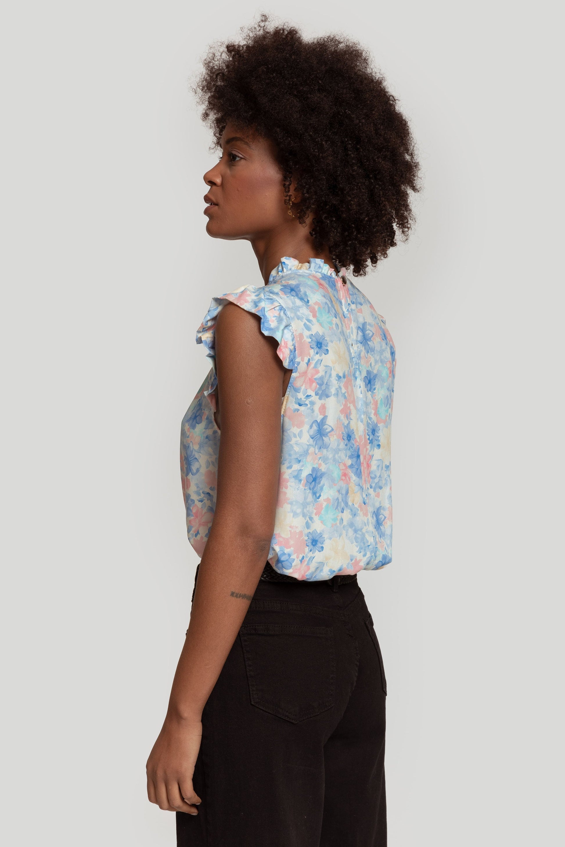 BLUSA  FLORES