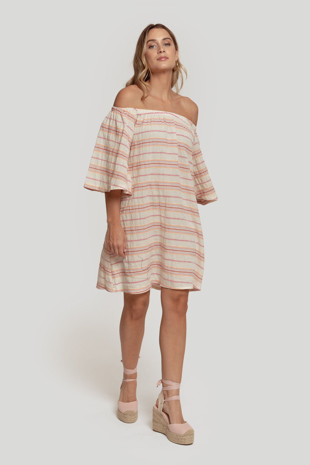 VESTIDO  BORDADOS
