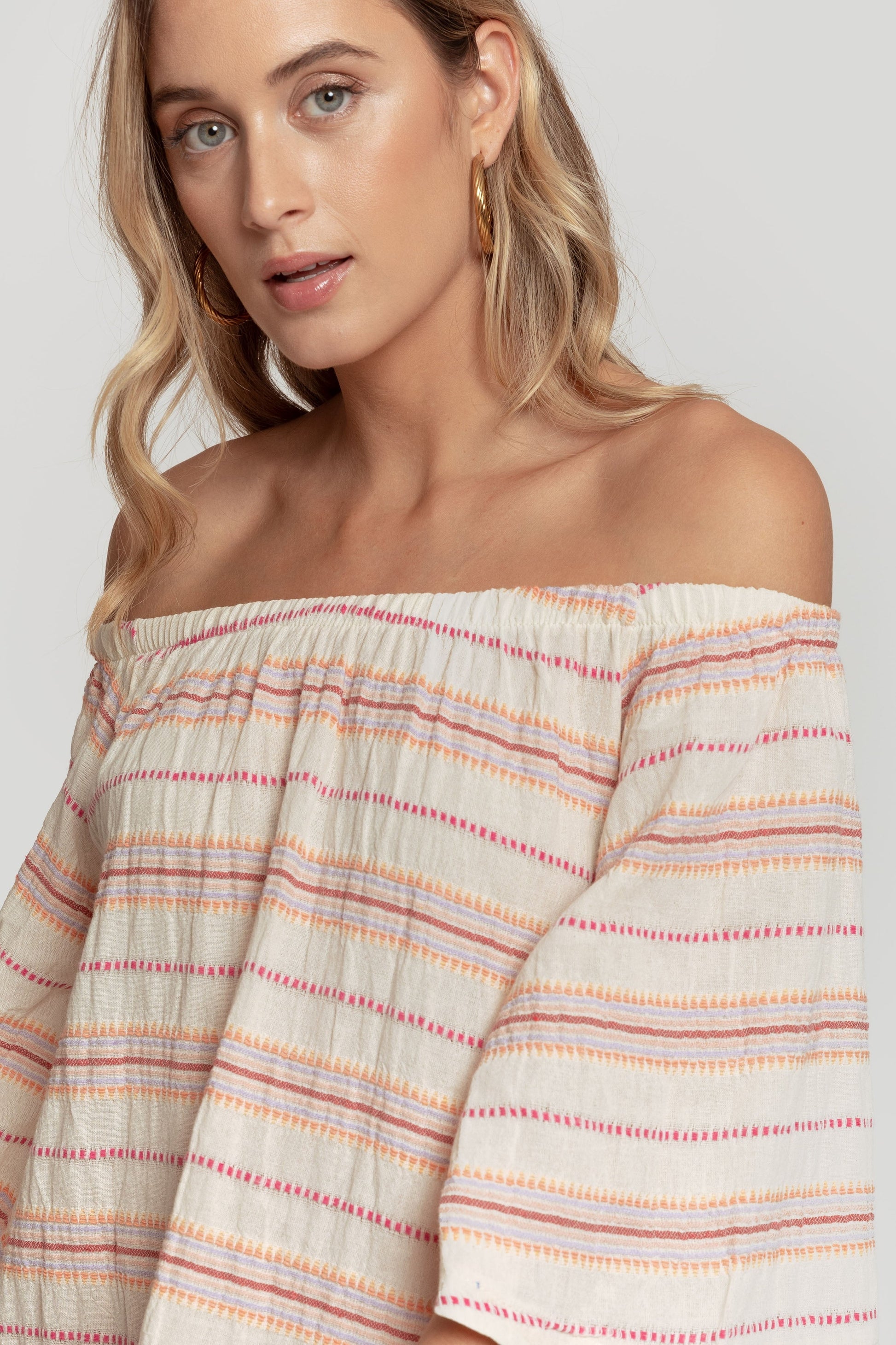 VESTIDO  BORDADOS