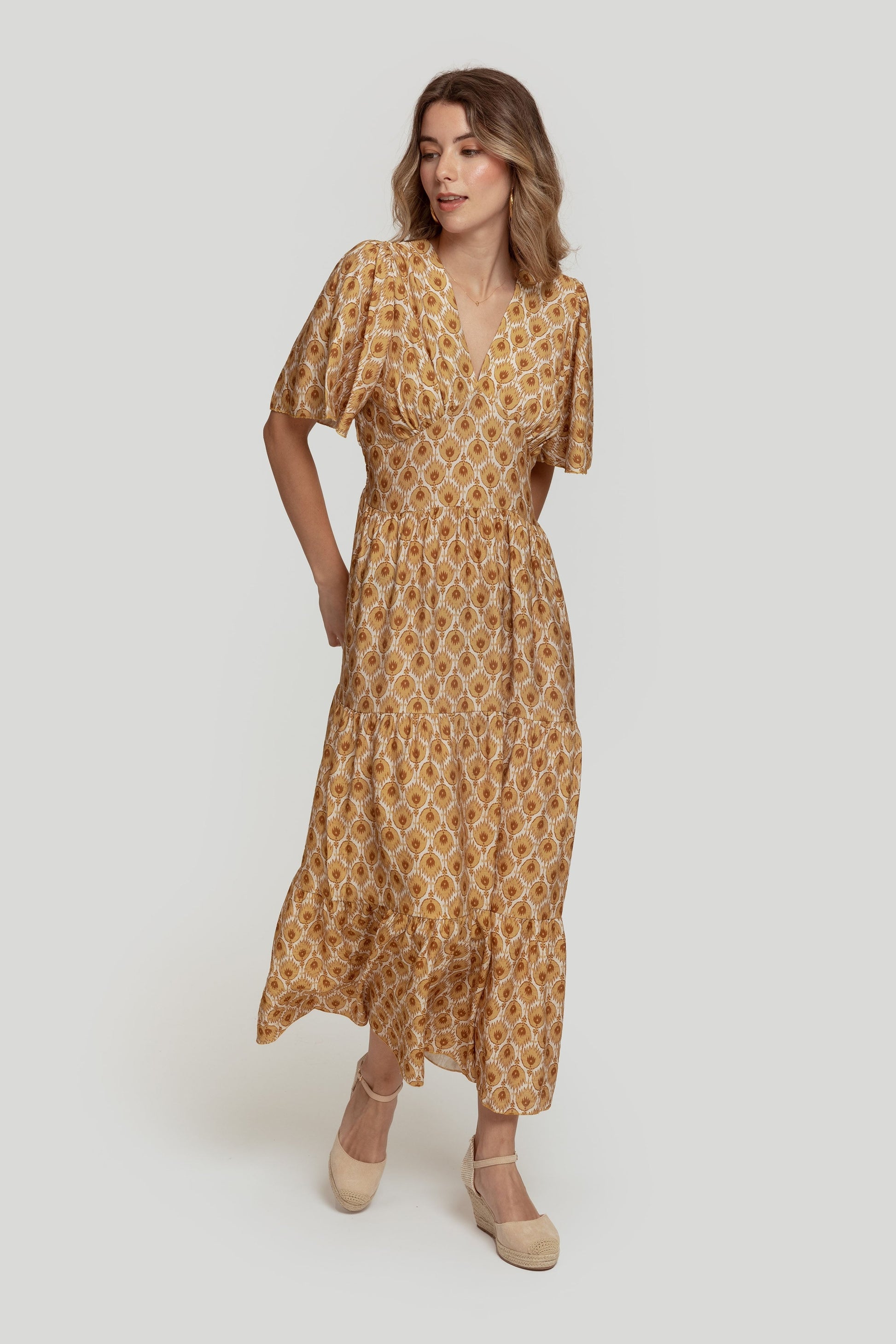VESTIDO  CAPA