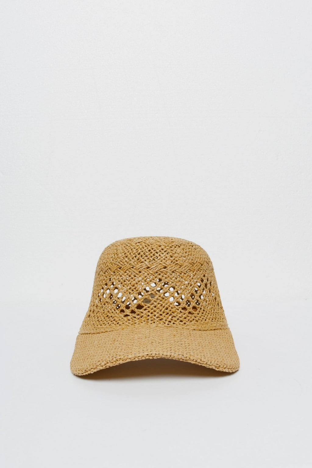 GORRA  TRENZADA