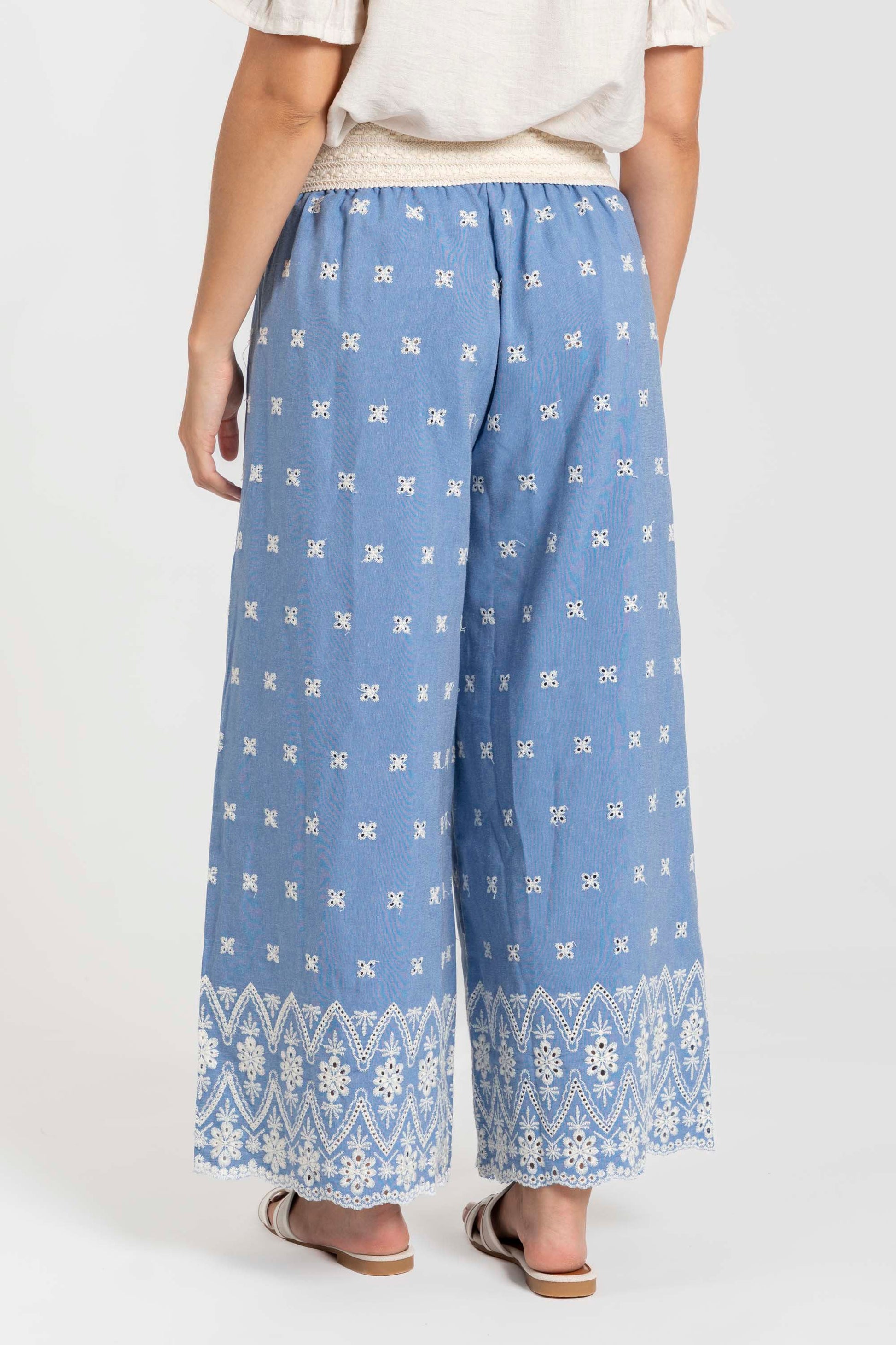 PANTALON  BORDADOS