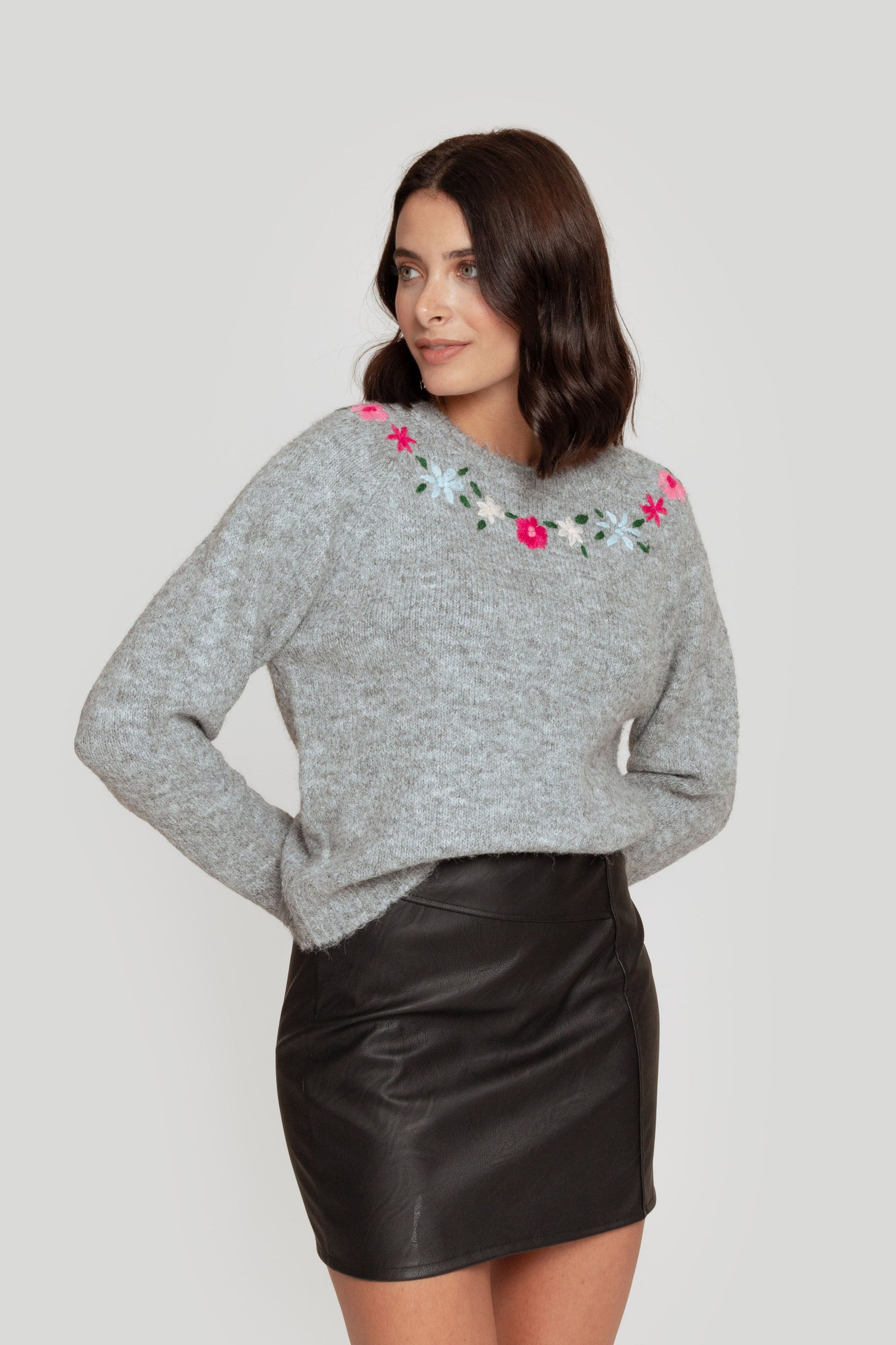 JERSEY  FLORES CUELLO