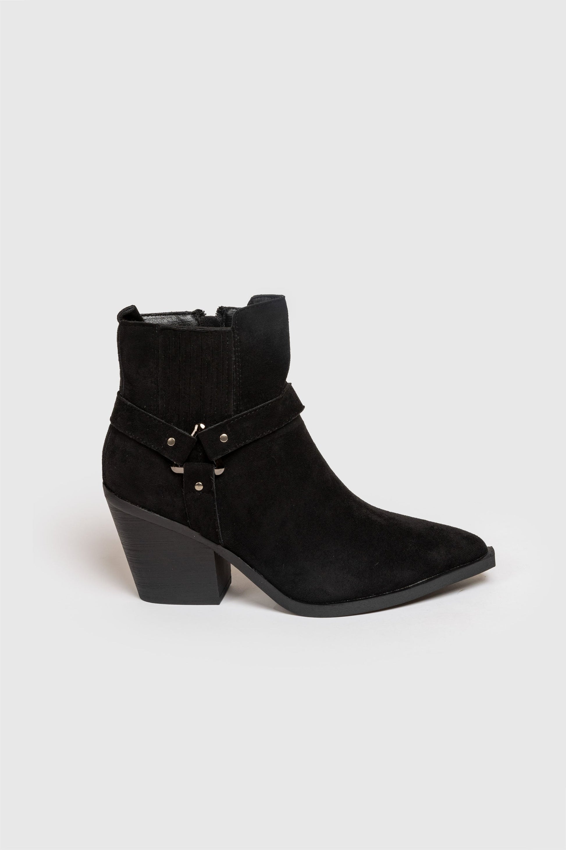 BOTIN TIRAS