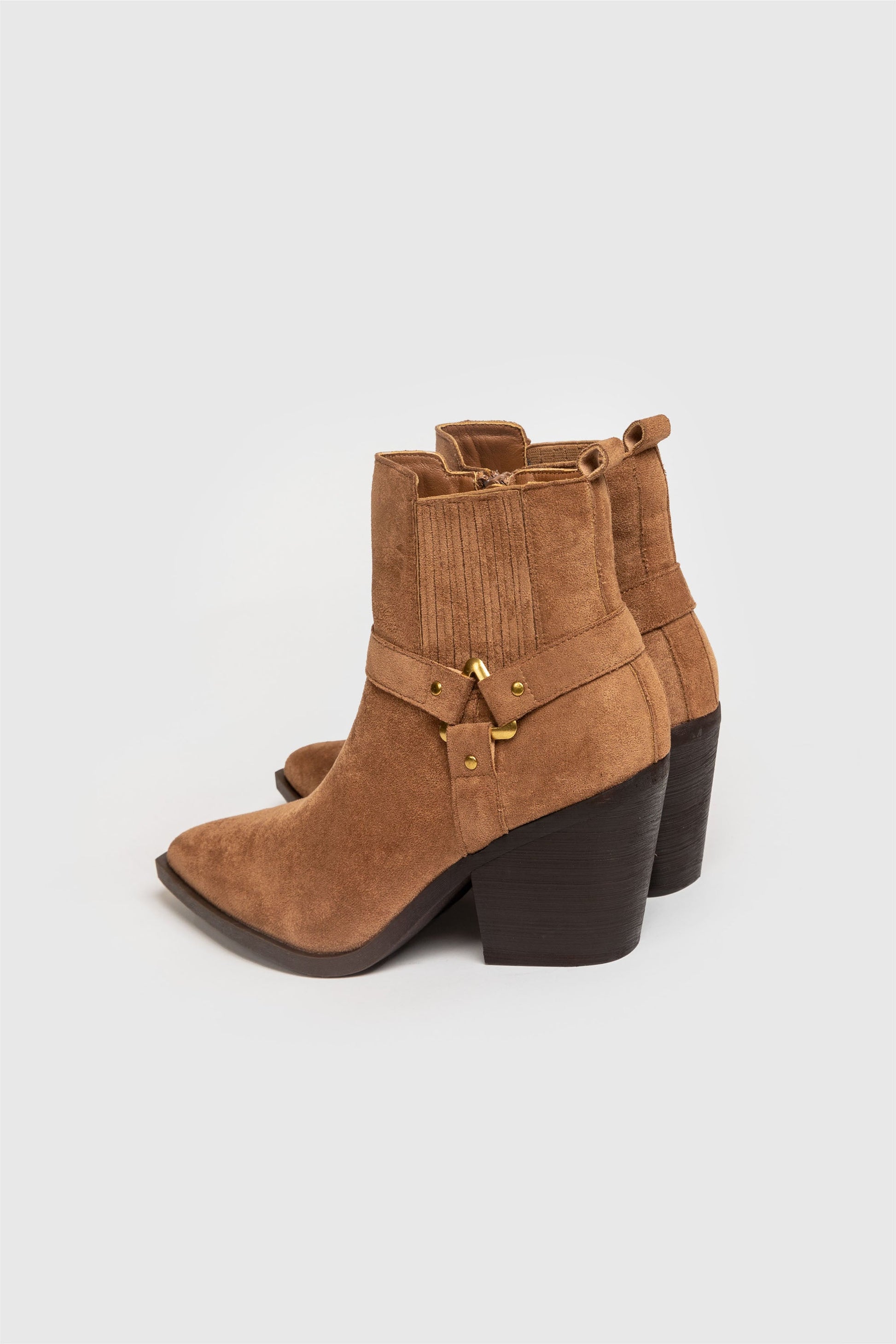 BOTIN TIRAS