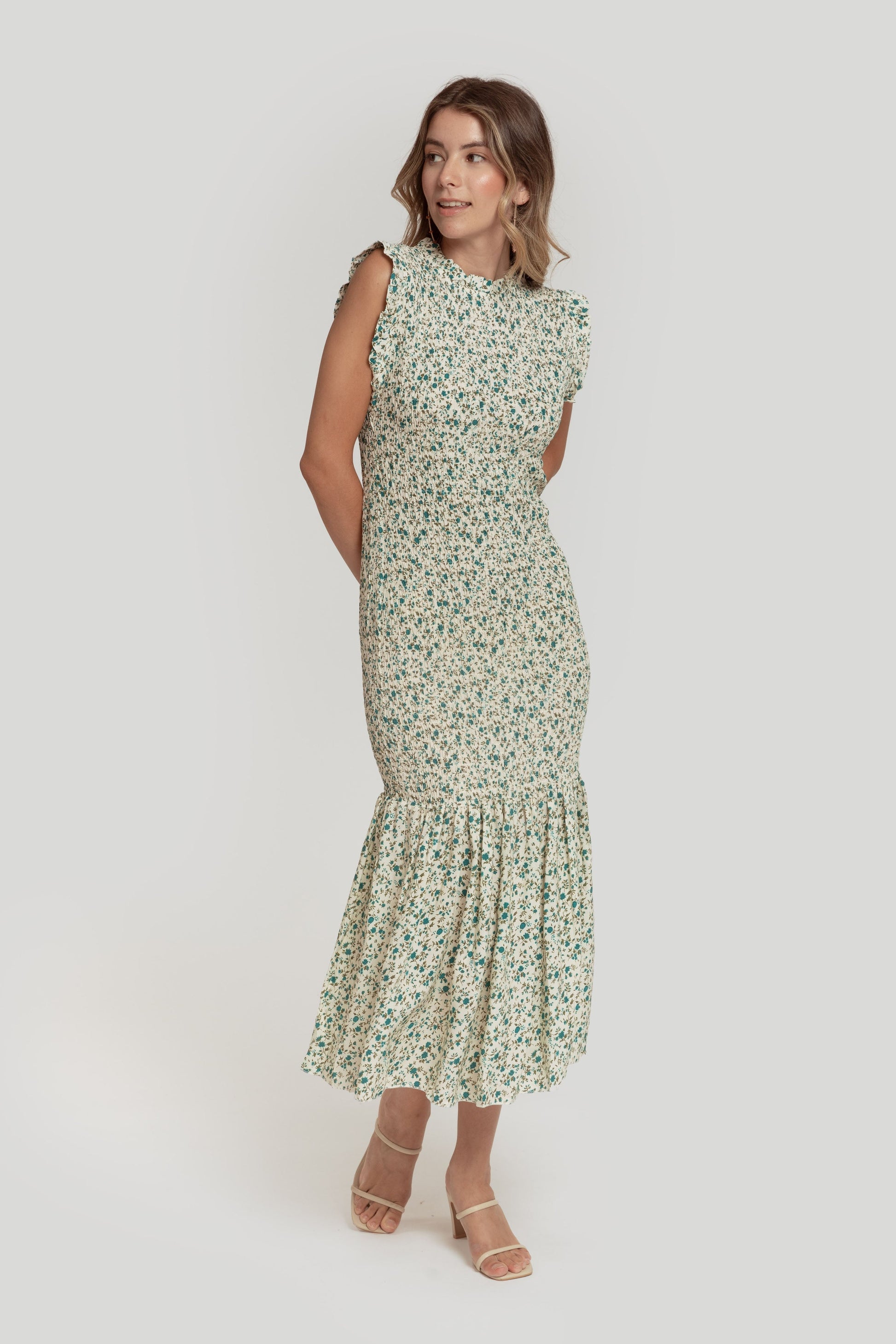 VESTIDO  NIDO