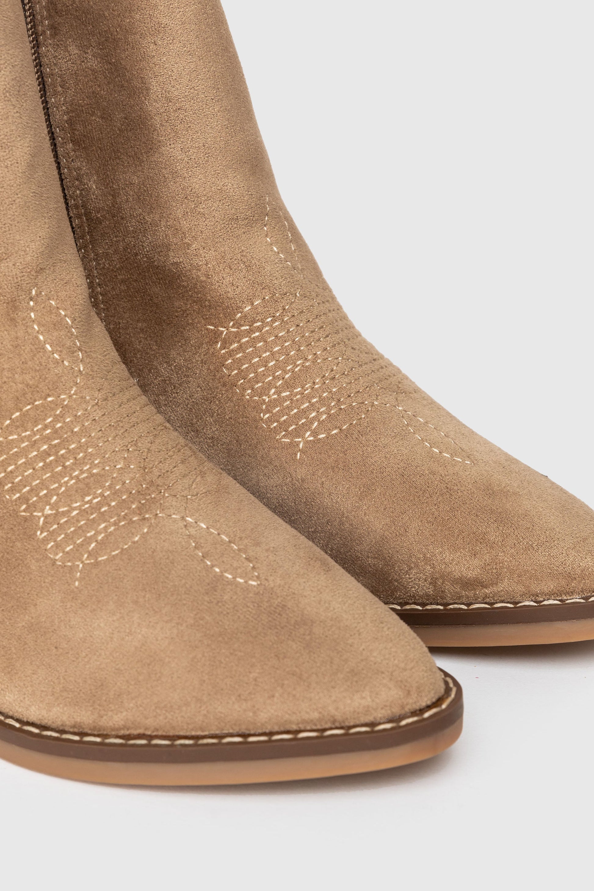 BOTIN COWBOY COSTURAS