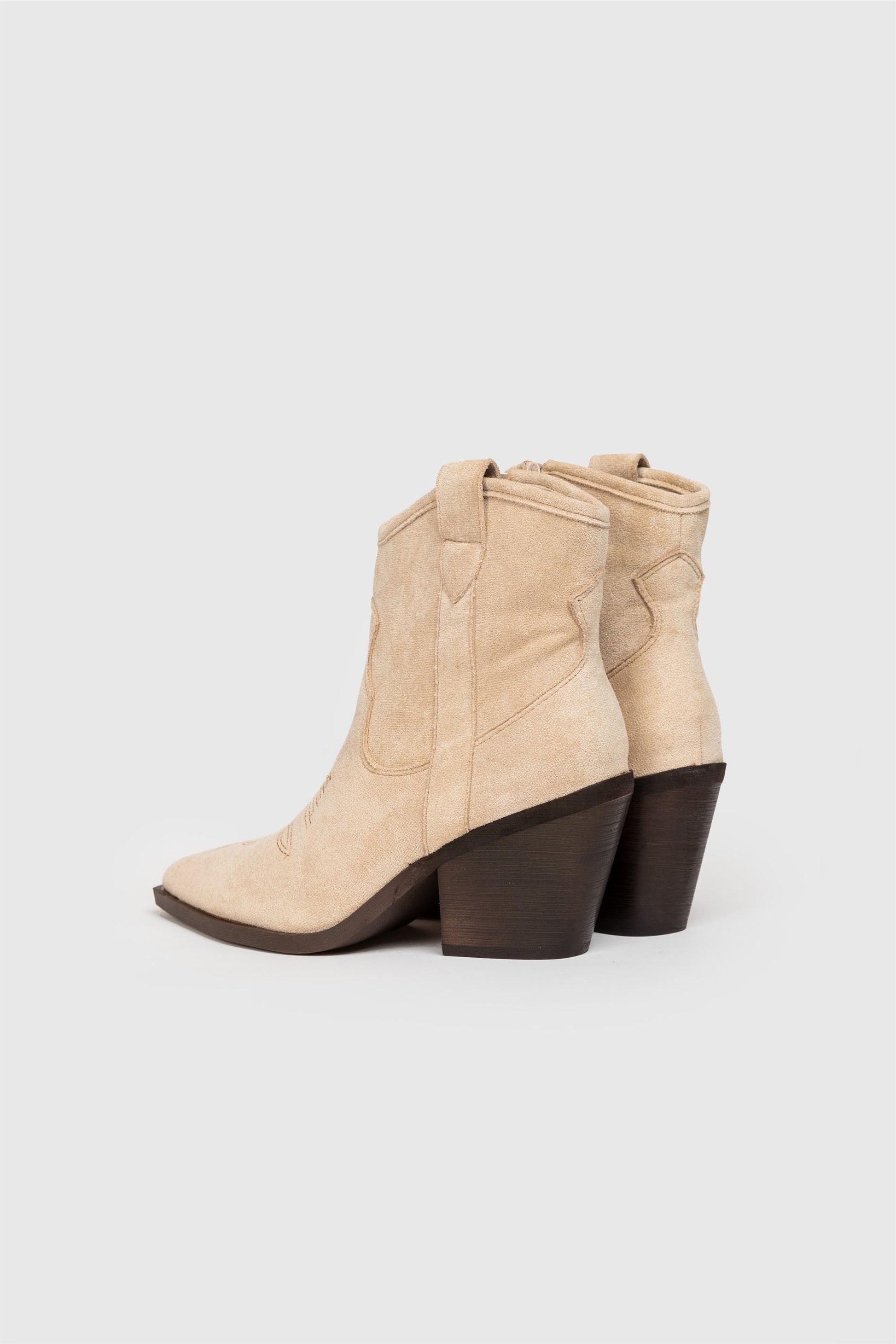 BOTIN COWBOY PUNTA